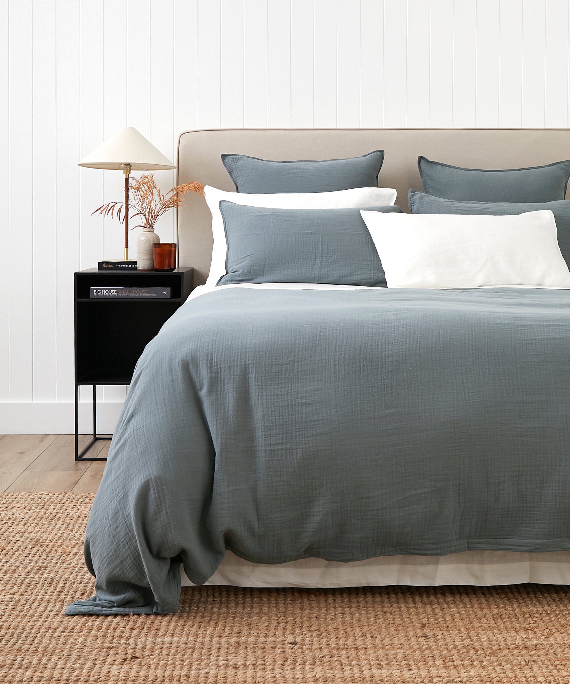 Deepwater Duvet Cover Set | Blue-1