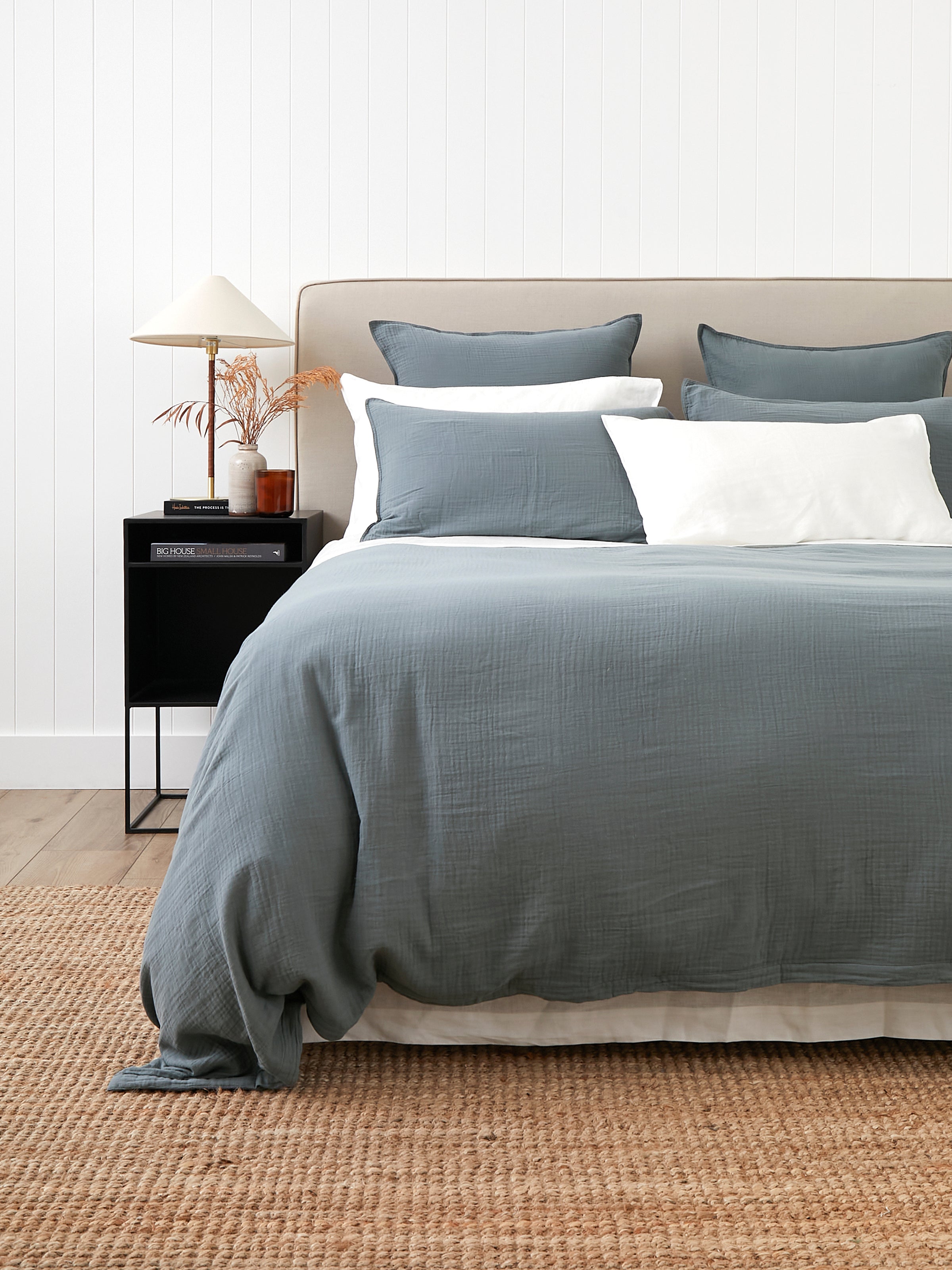 Deepwater Duvet Cover Set | Blue-1