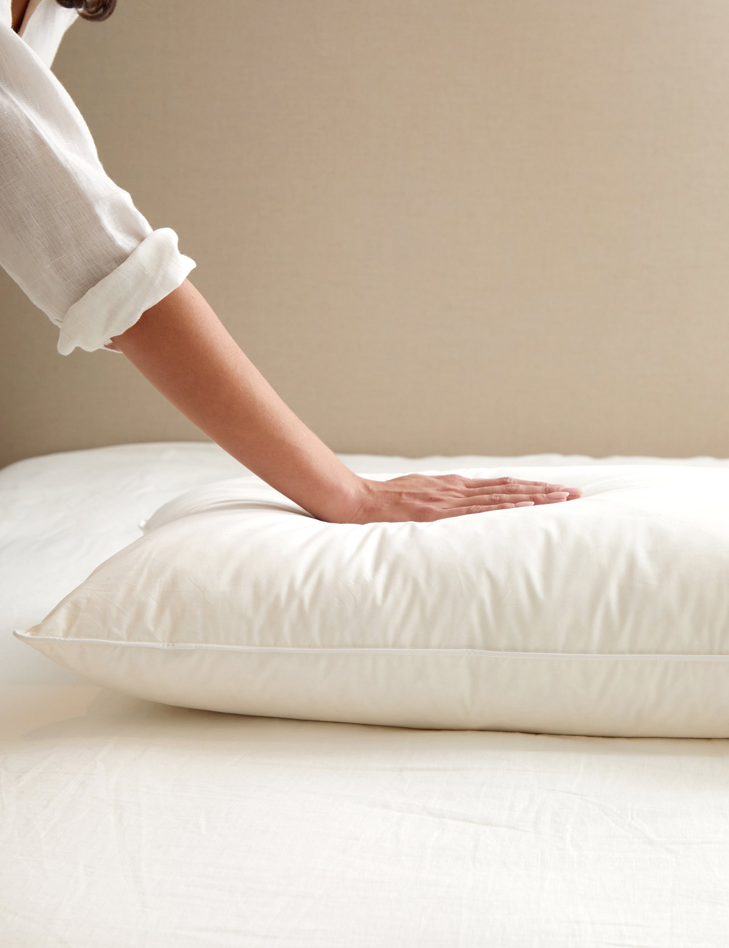 Downtime Duck Standard Pillow Inner | White-2