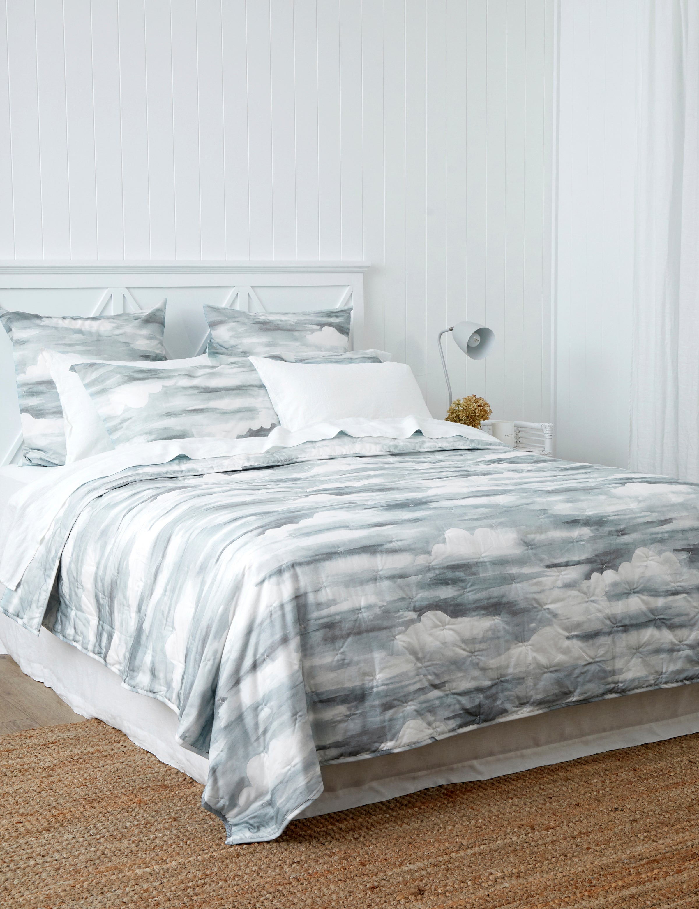 Dreamtime Organic Cotton Quilt | Grey-3