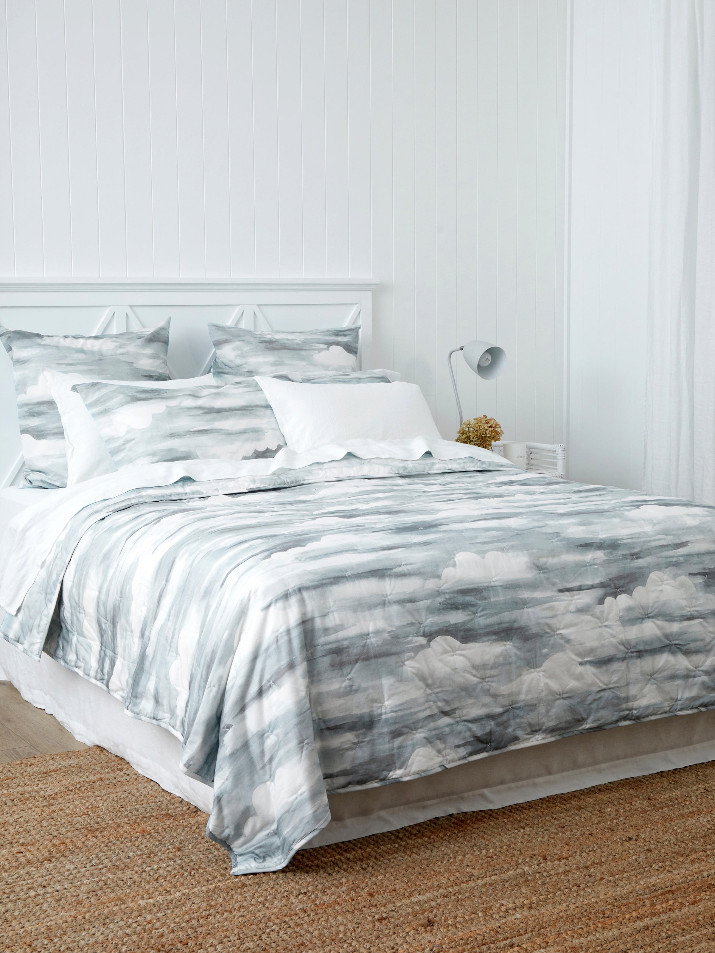 Dreamtime Organic Cotton Quilt | Grey-3