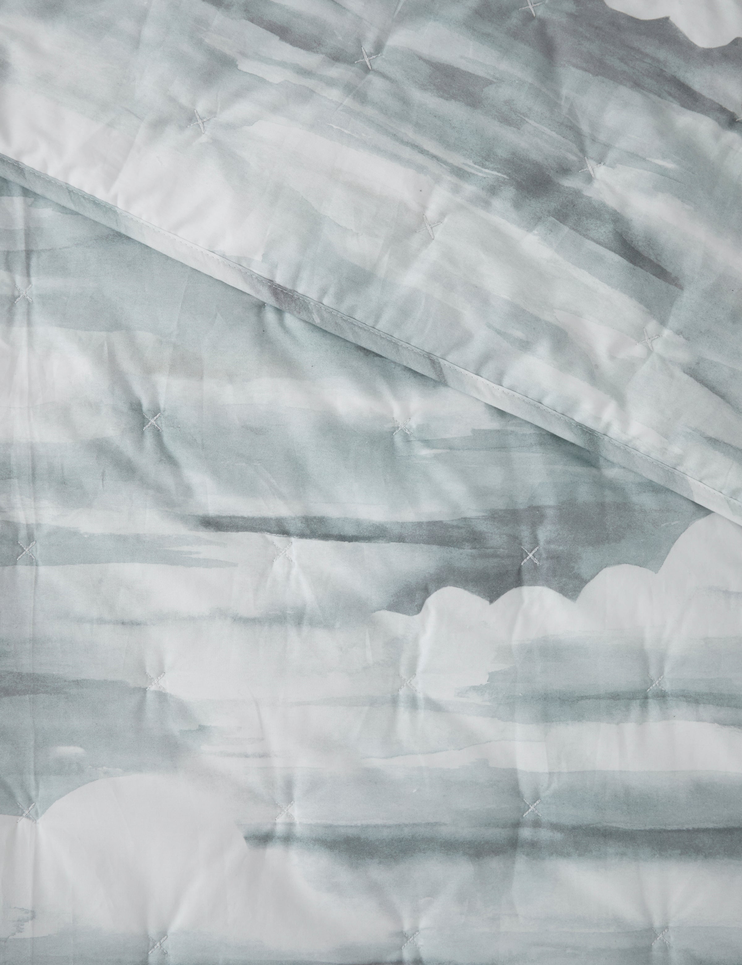 Dreamtime Organic Cotton Quilt | Grey-4