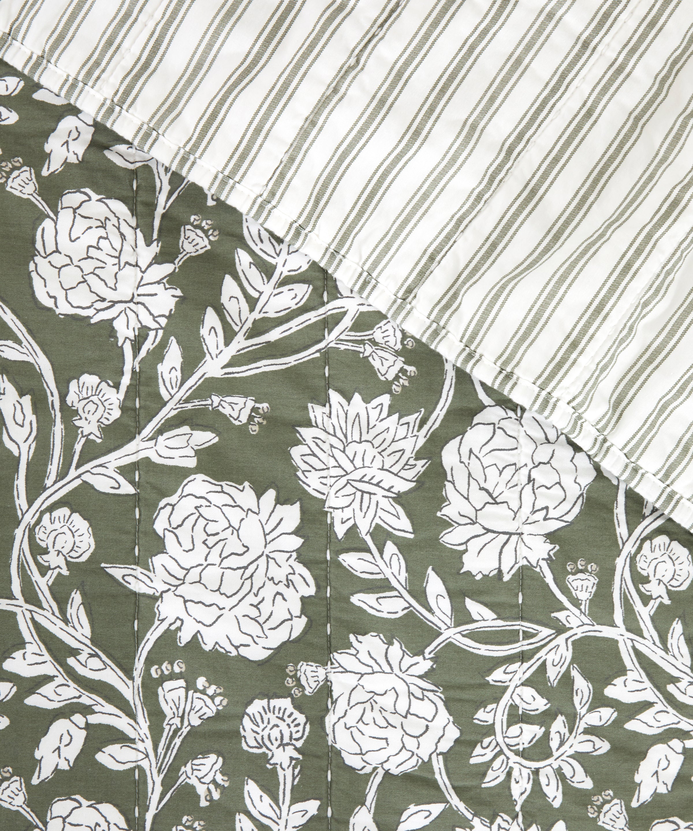 Elora Quilt | Green Floral-4