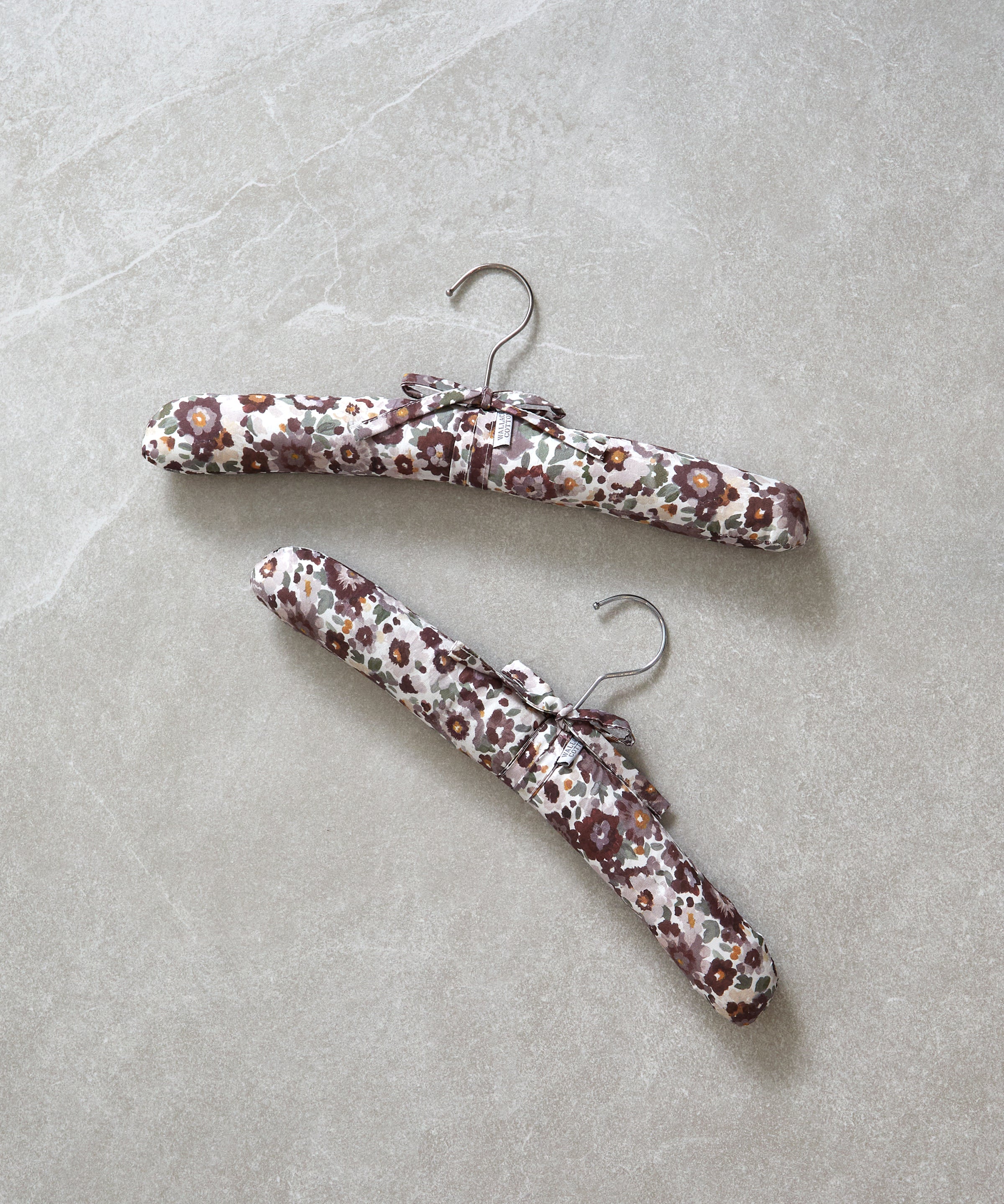 Emmie Coat Hanger Set | Floral-1