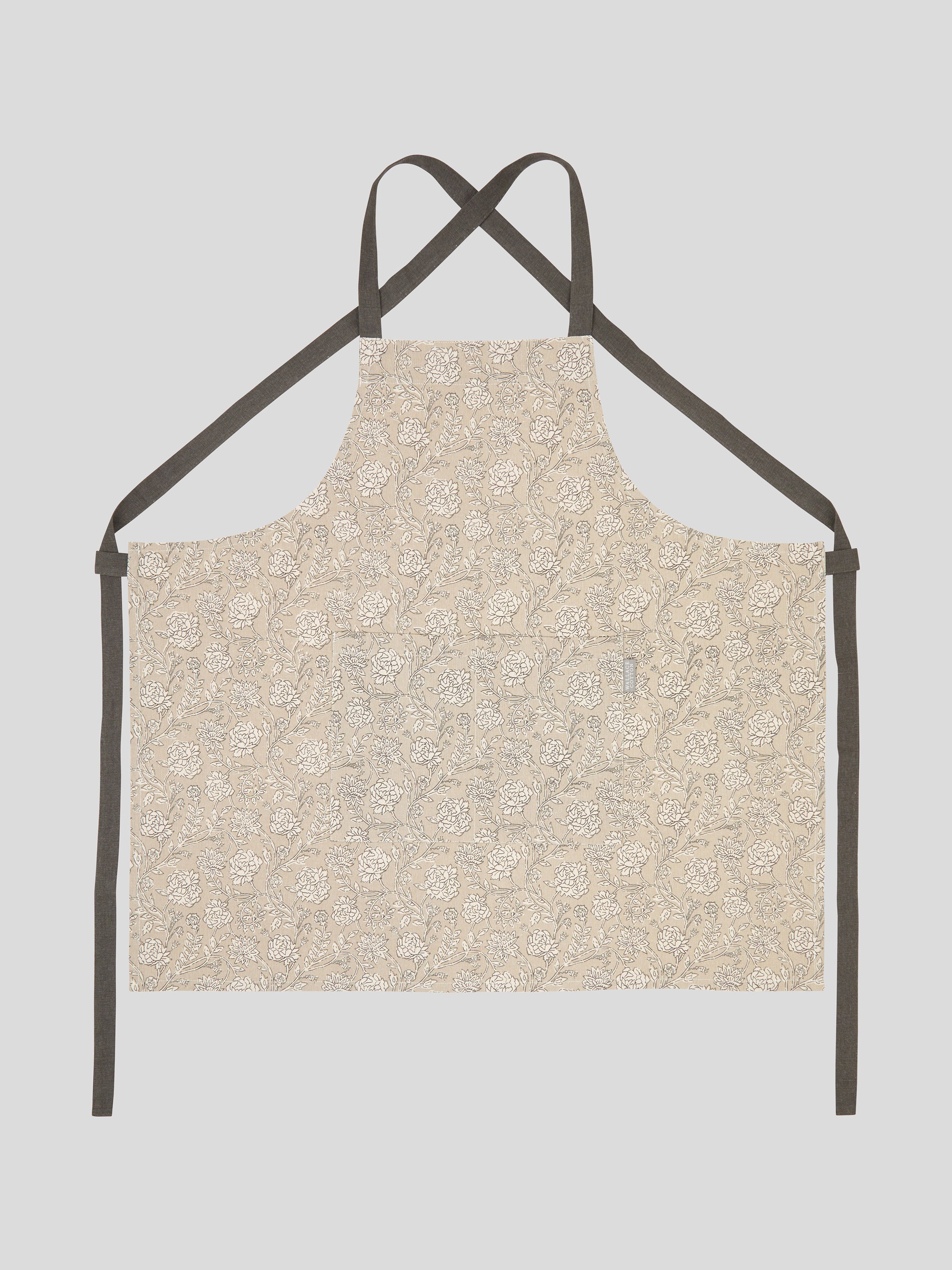 Fable Apron | Natural Black-1