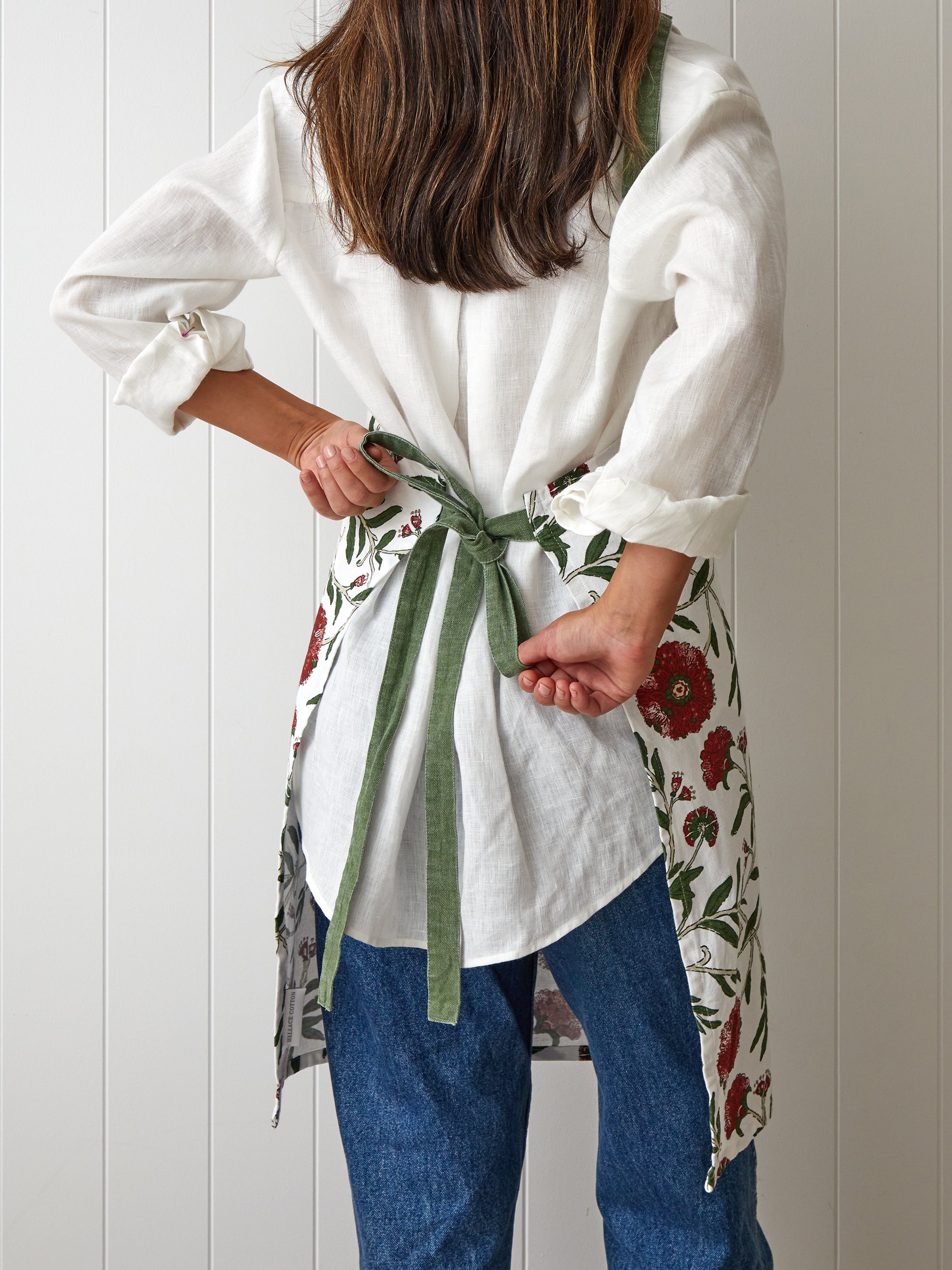 Festive Flora Everyday Apron | Floral-4