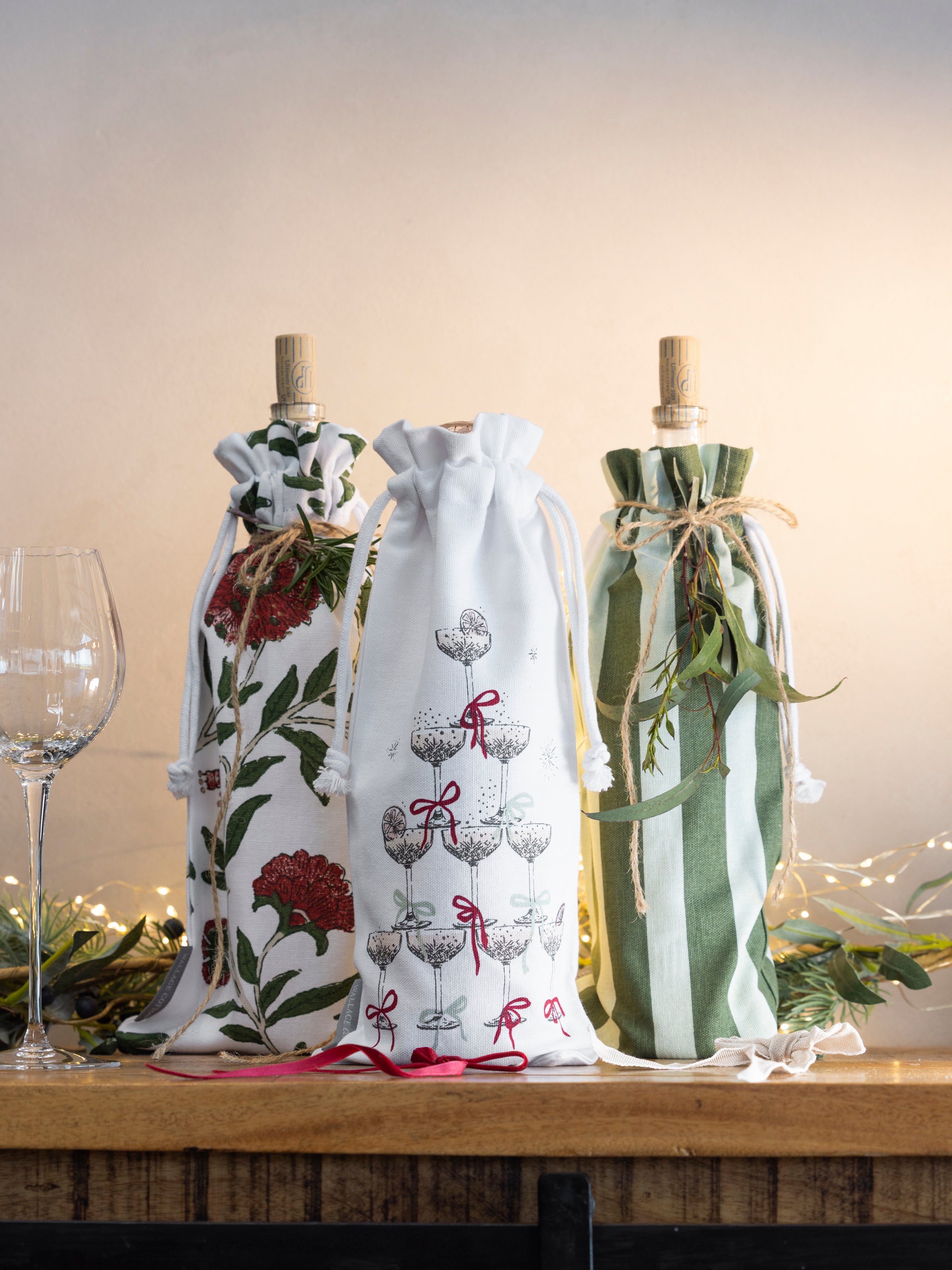 Festive Flora Wine Bag | Floral-2