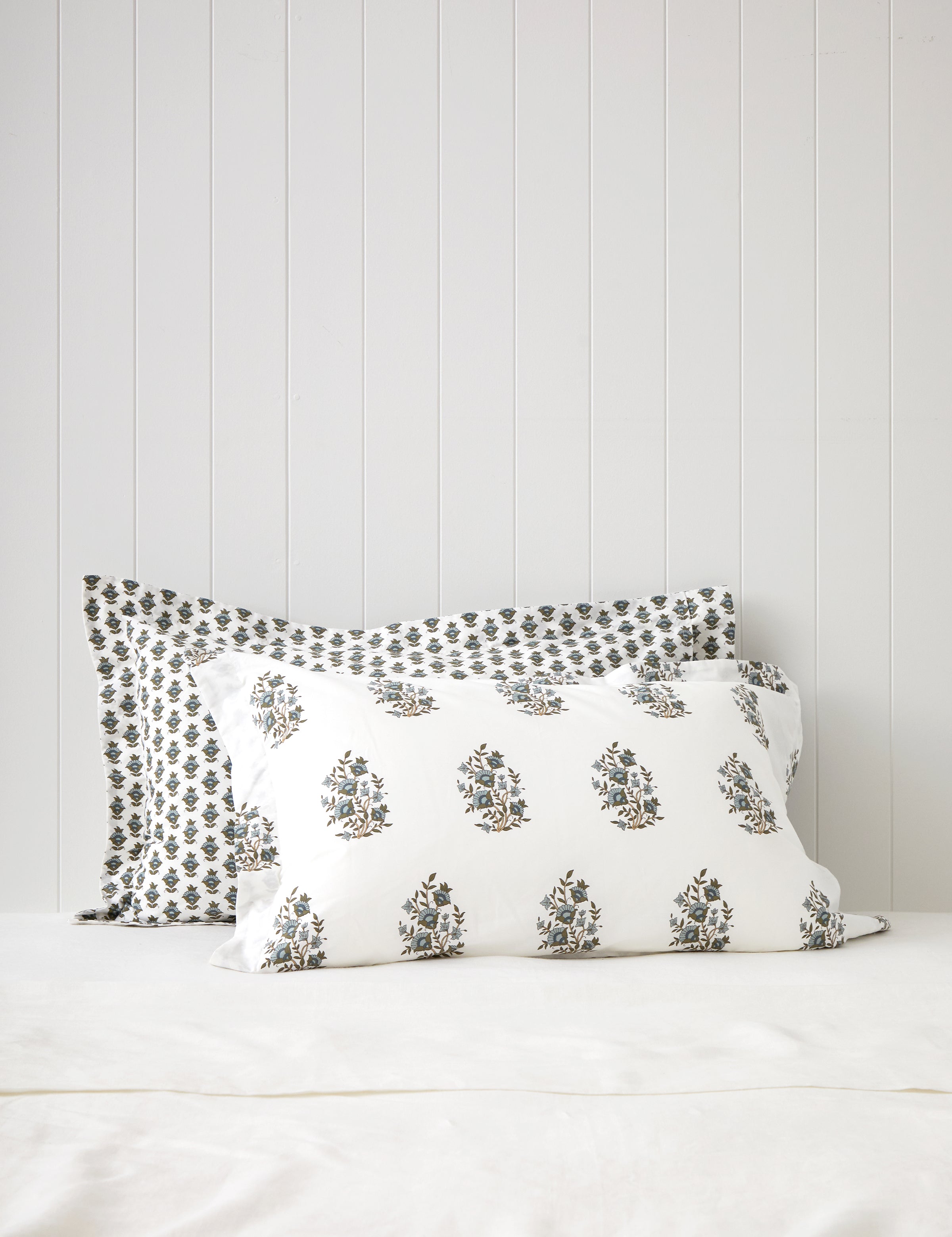 Folklore Oxford Pillowcase Set | Floral-1