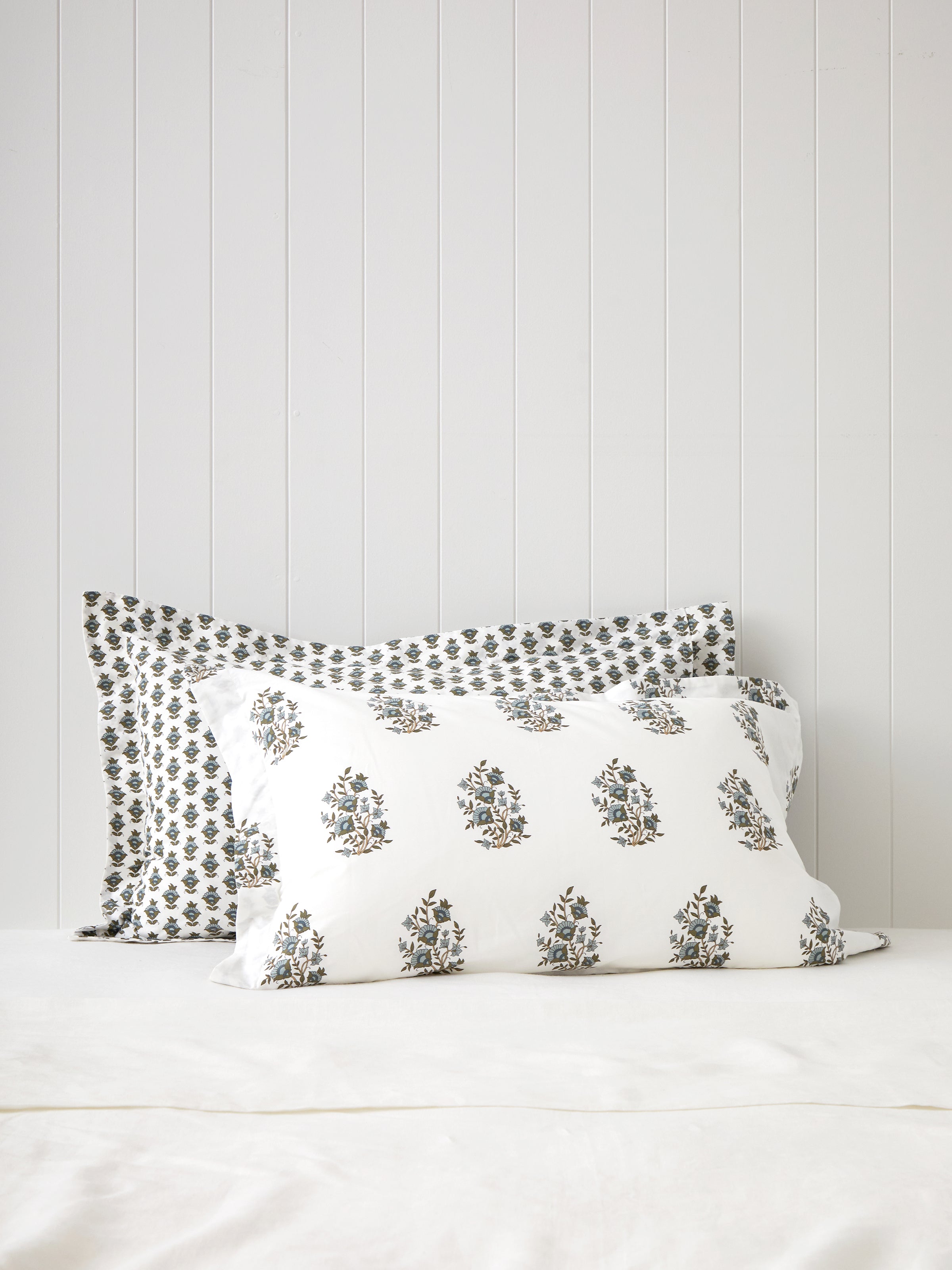 Folklore Oxford Pillowcase Set | Floral-1