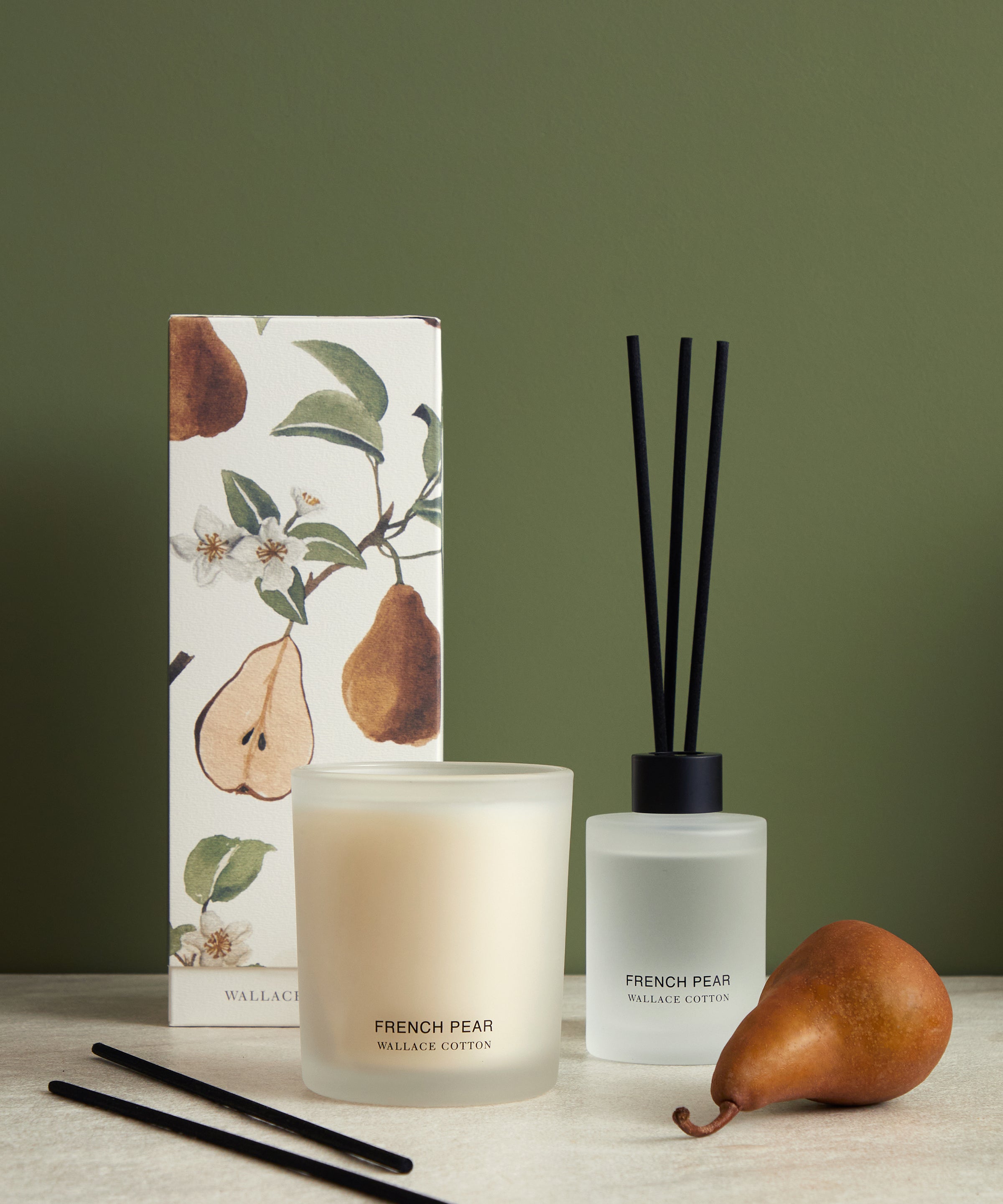 French Pear Candle 300g | White-2