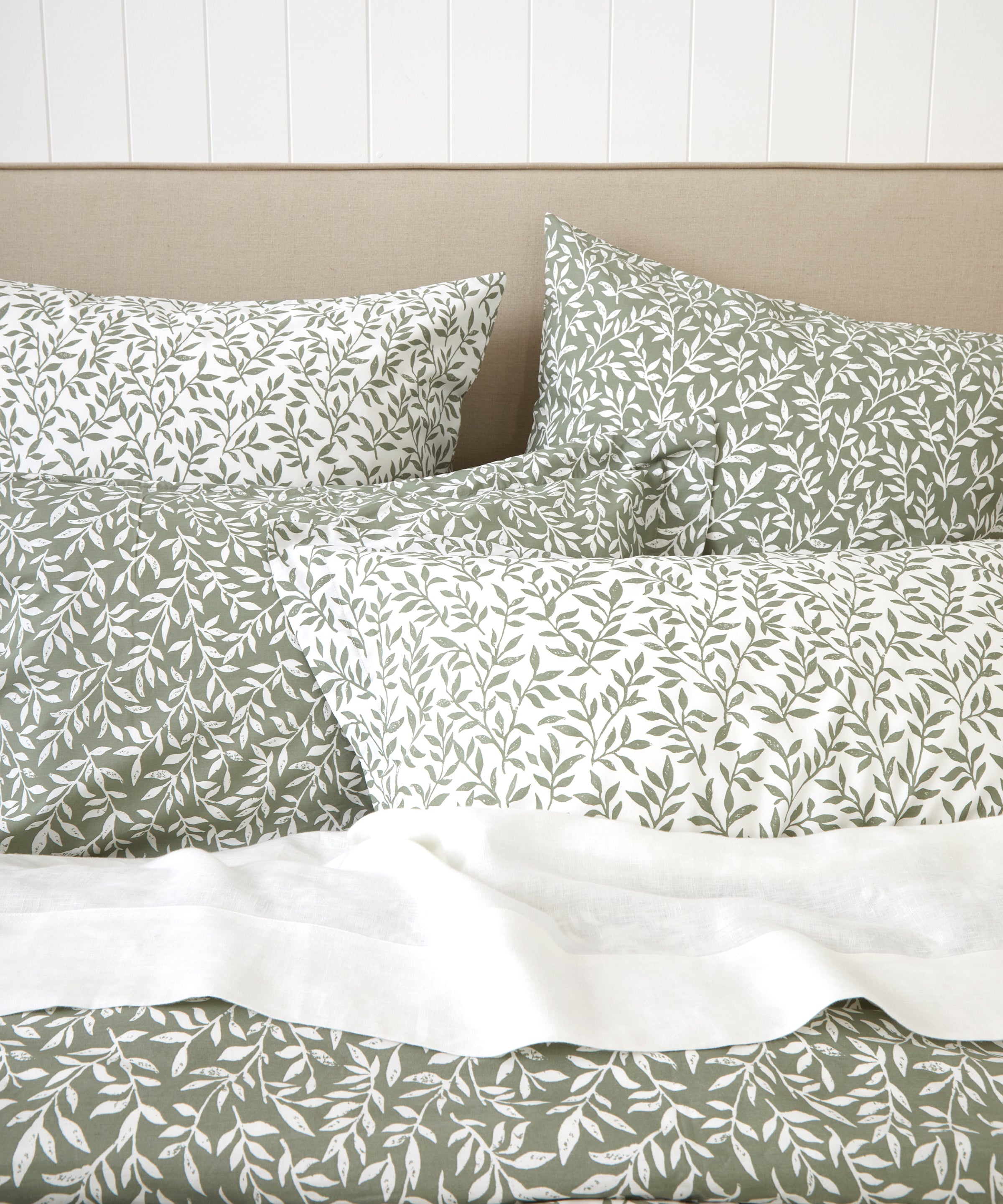 Garden Path Duvet Cover Set | Green Leaf-2