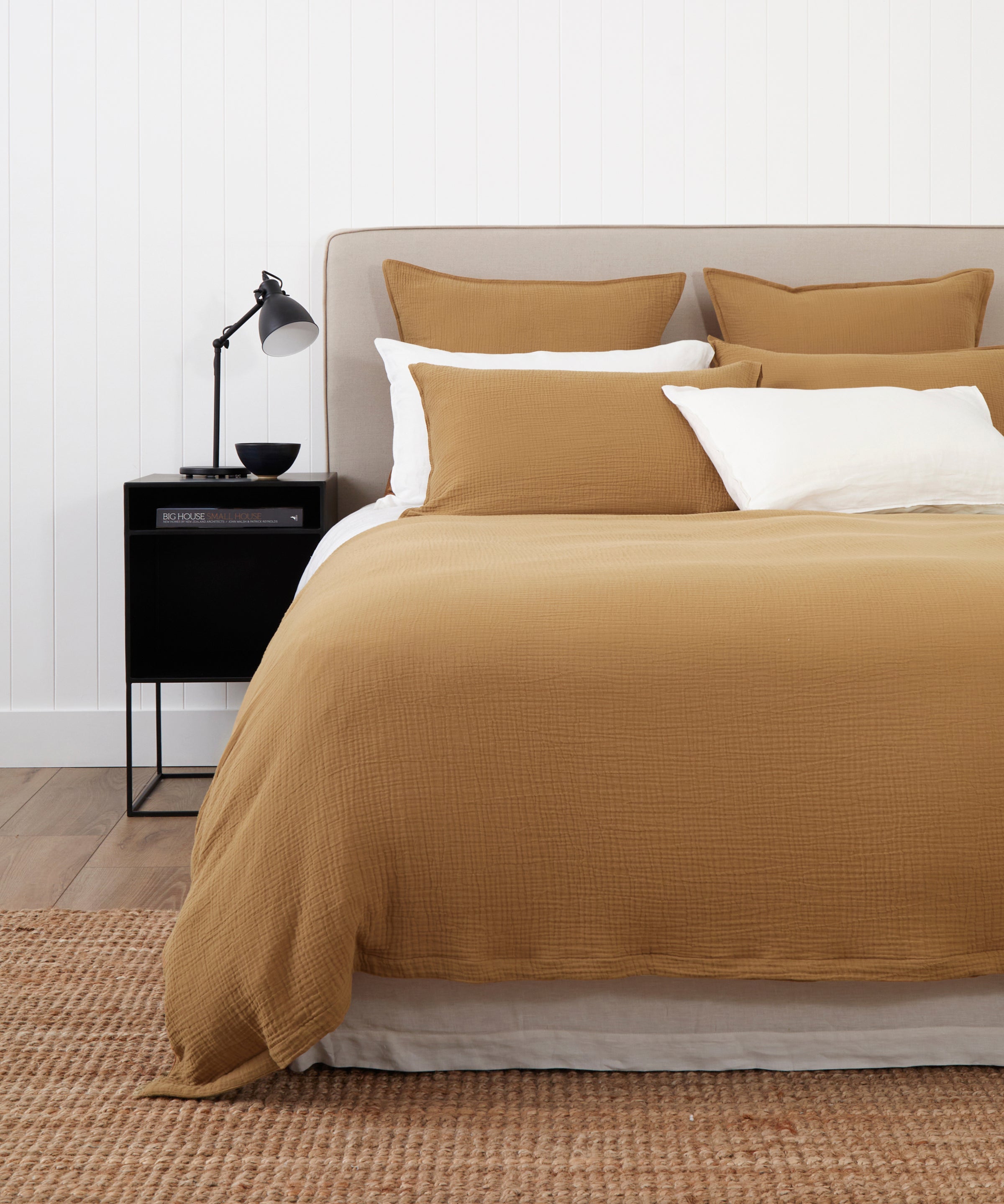 Golden Bay Duvet Cover Set | Tussock-1