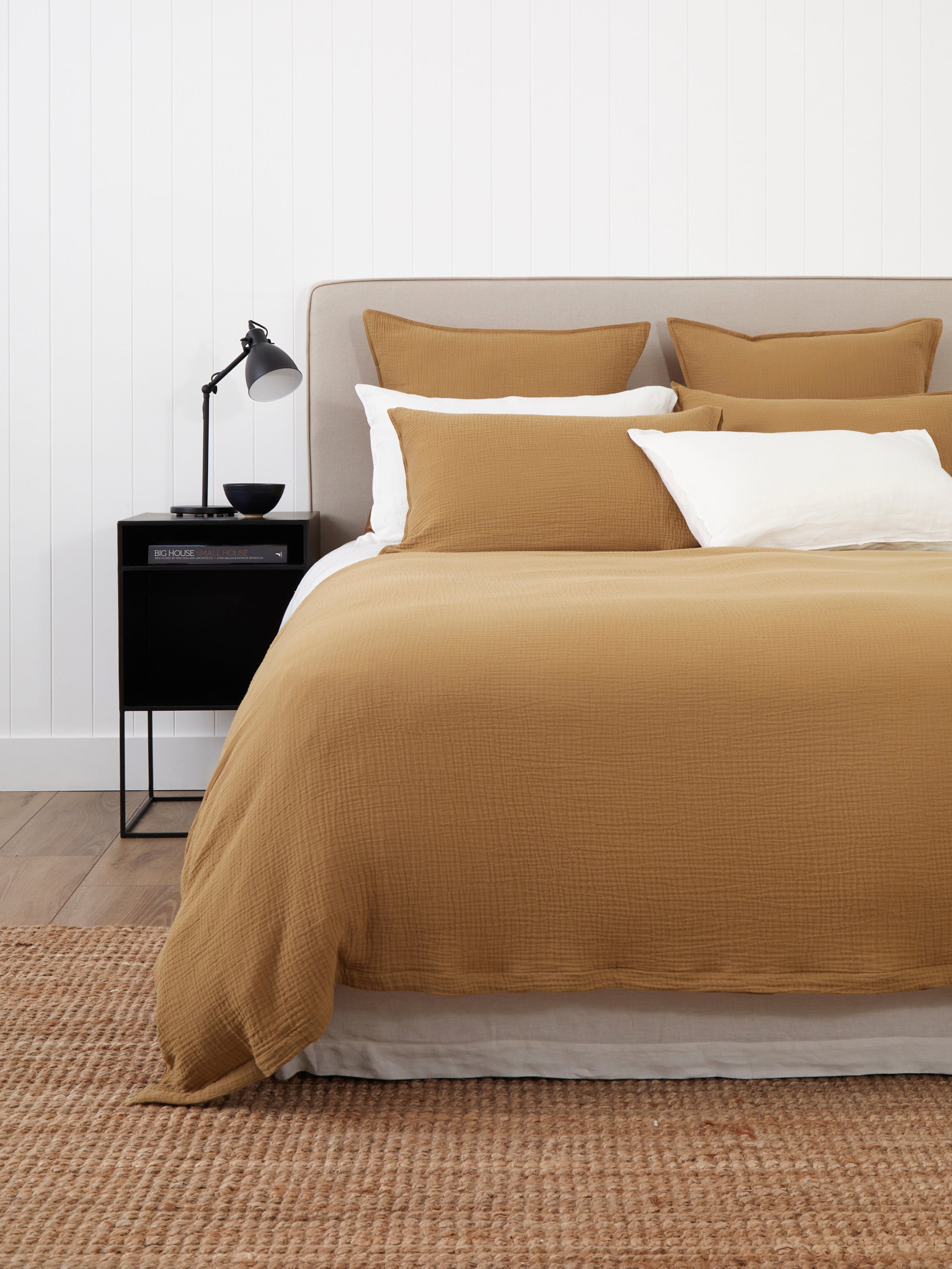 Golden Bay Duvet Cover Set | Tussock-1