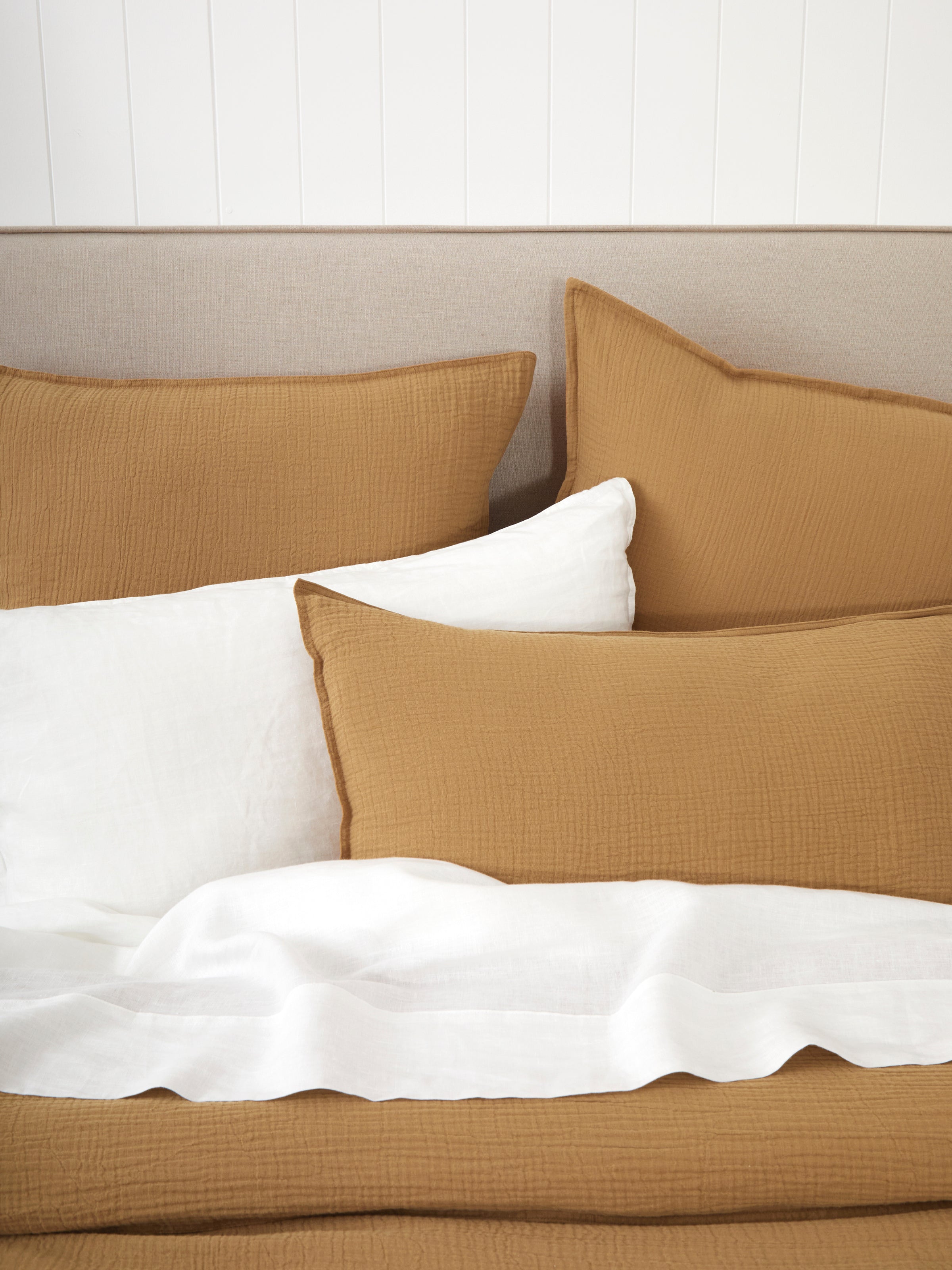 Golden Bay Duvet Cover Set | Tussock-2