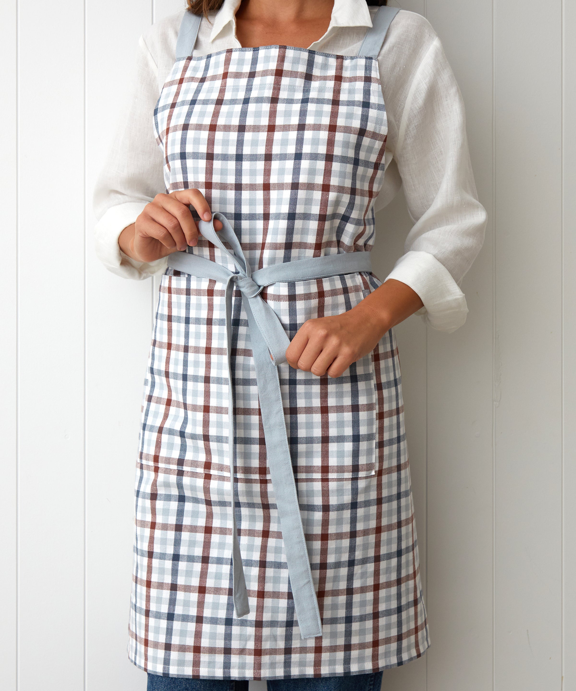 Home To Roost Crossover Apron | Gingham-1