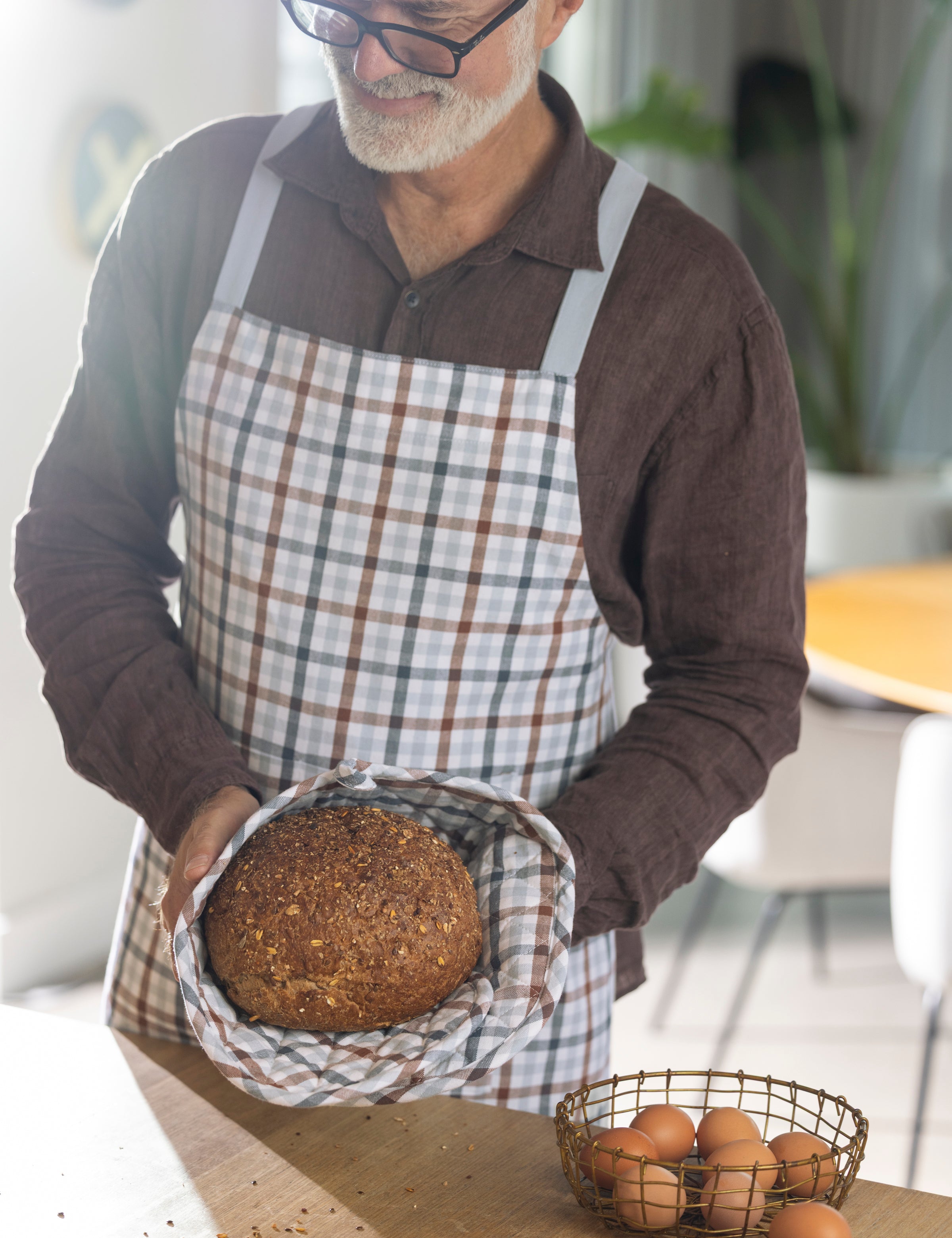 Home To Roost Crossover Apron | Gingham-3