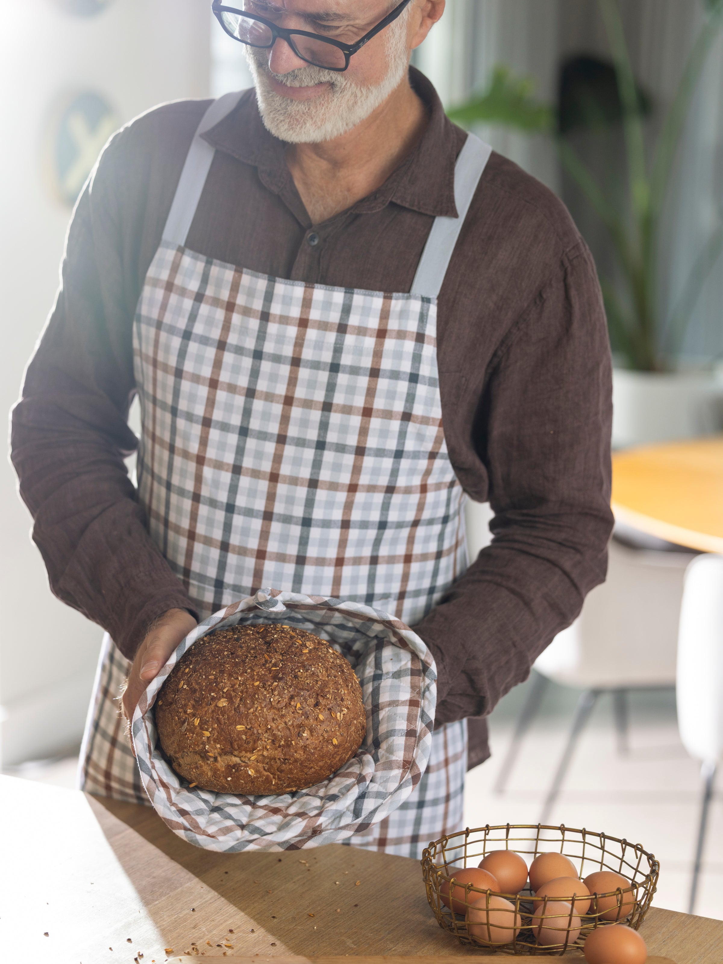 Home To Roost Double Oven Glove | Gingham-2