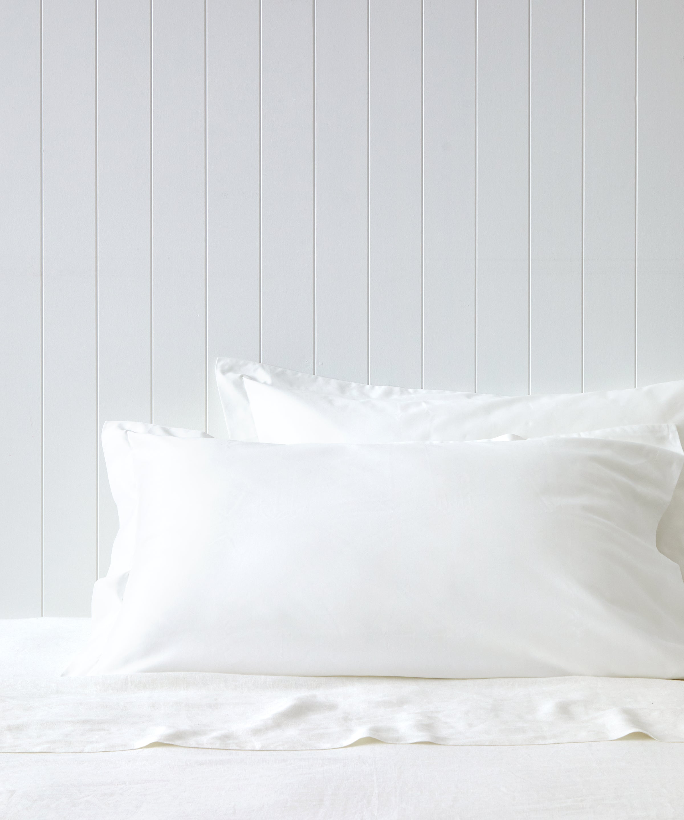 Imperial Sham Lodge Pillowcase Set | White-1