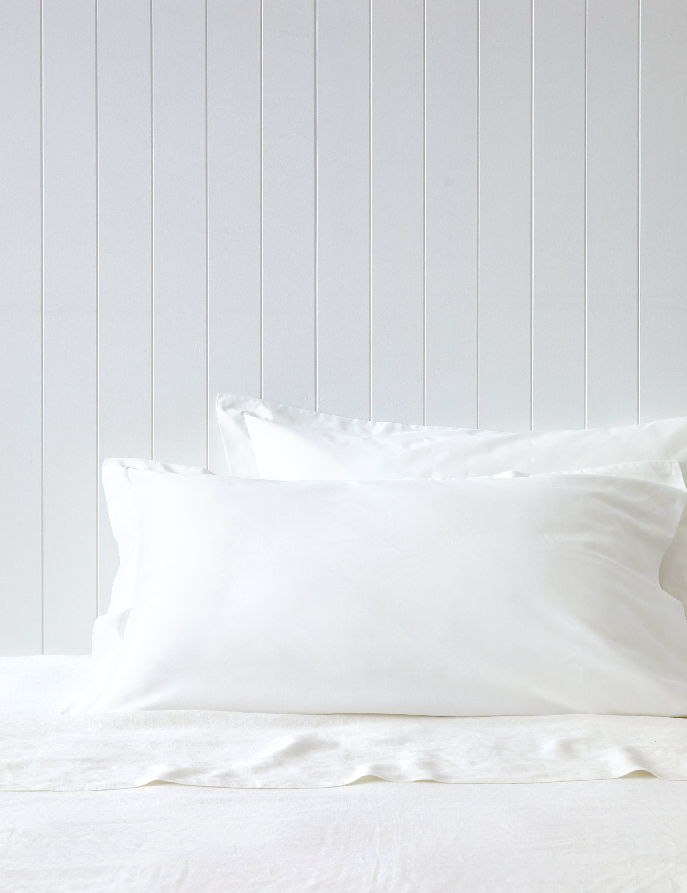 Imperial Sham Lodge Pillowcase Set | White-1