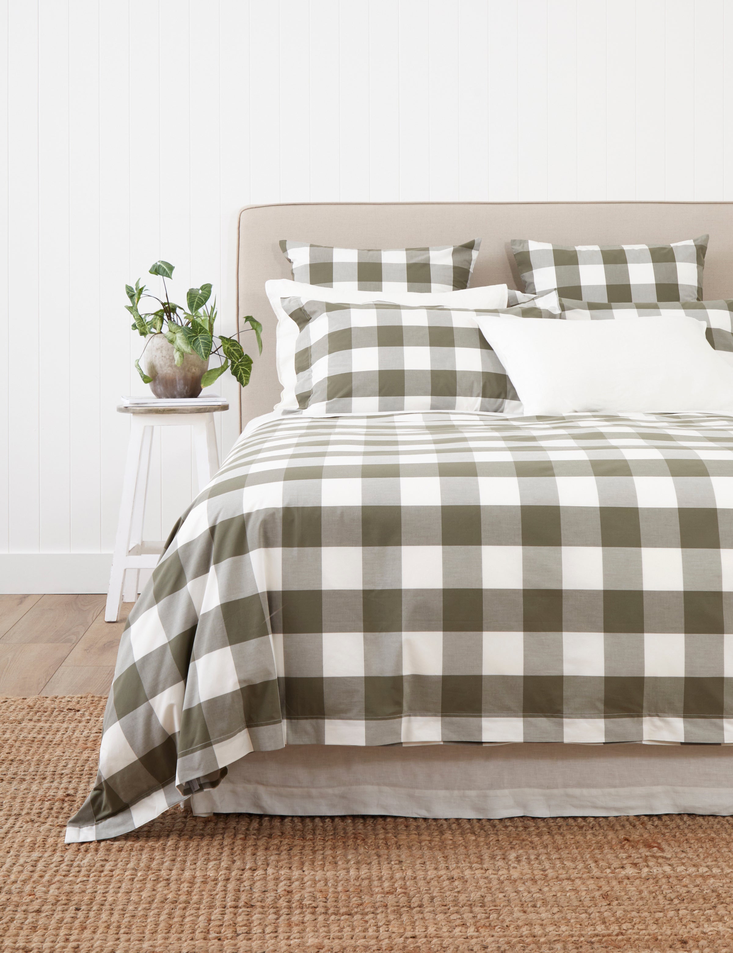 Kawakawa Duvet Cover Set | Olive Gingham-1