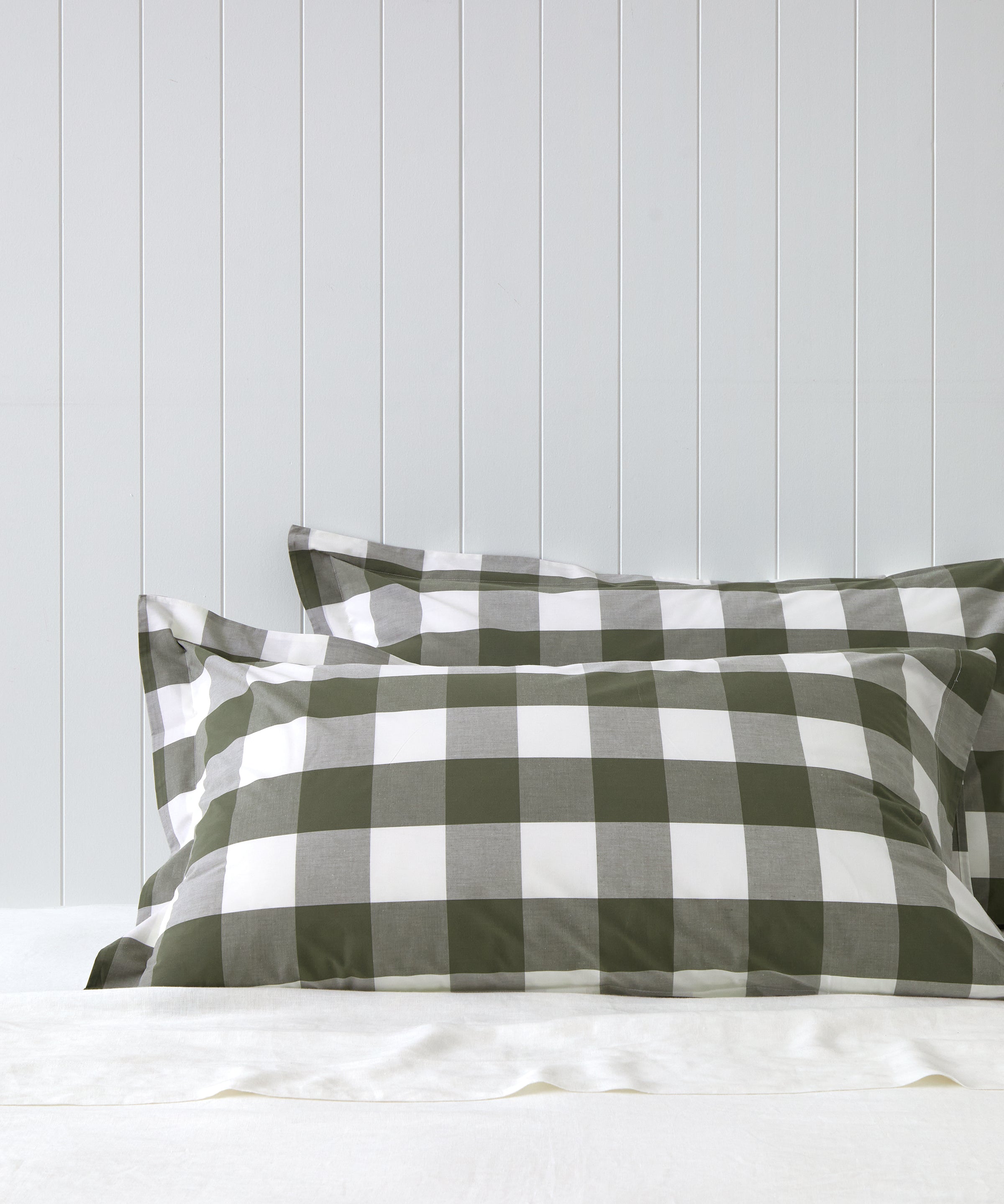 Kawakawa Lodge Pillowcase Set | Olive Gingham-1