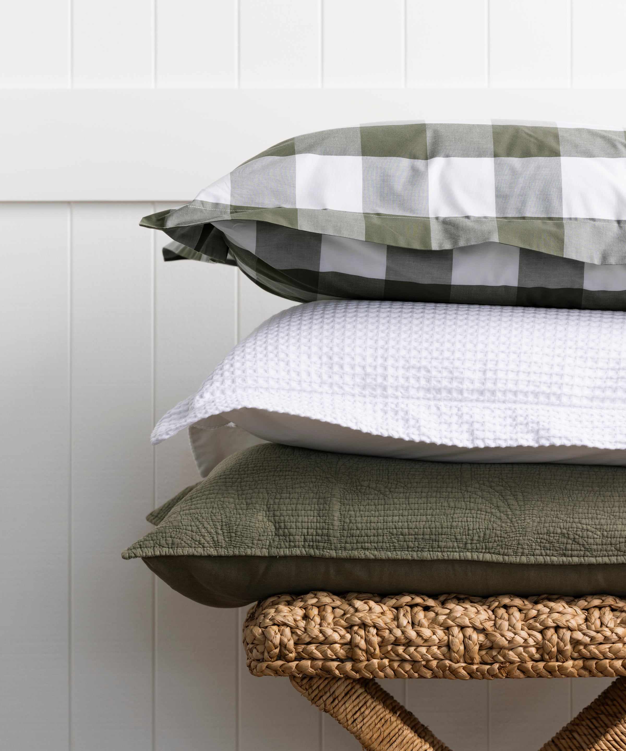 Kawakawa Oxford Pillowcase Set | Olive Gingham-2