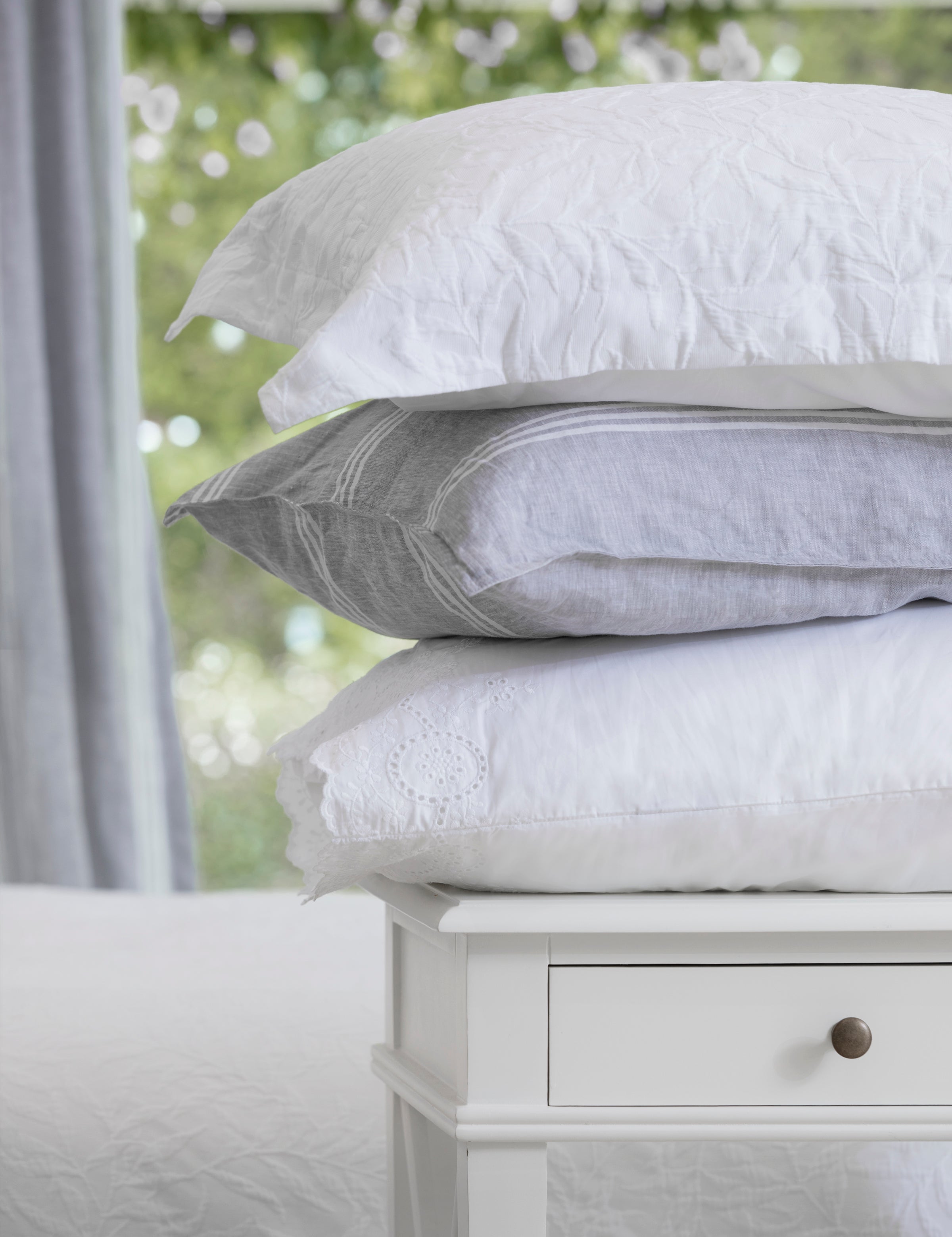 Laurel Oxford Pillowcase Set | White-3