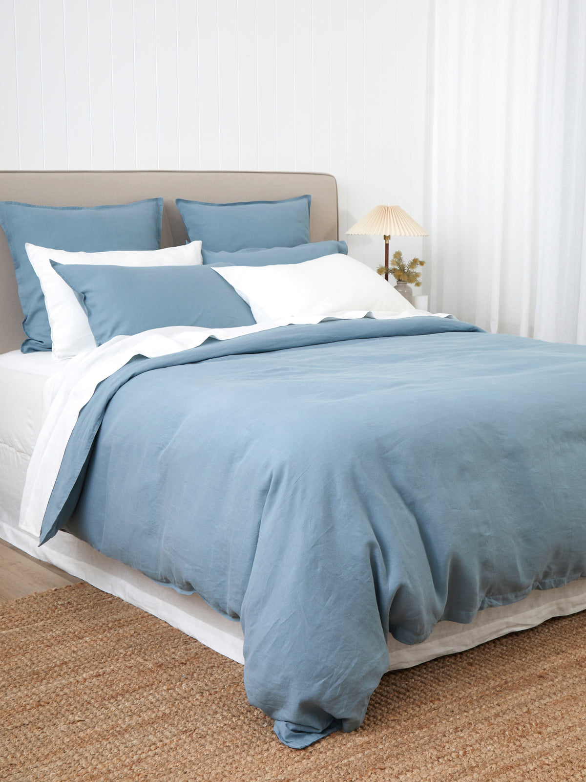 Loft Linen Duvet Cover Set in Coast Blue