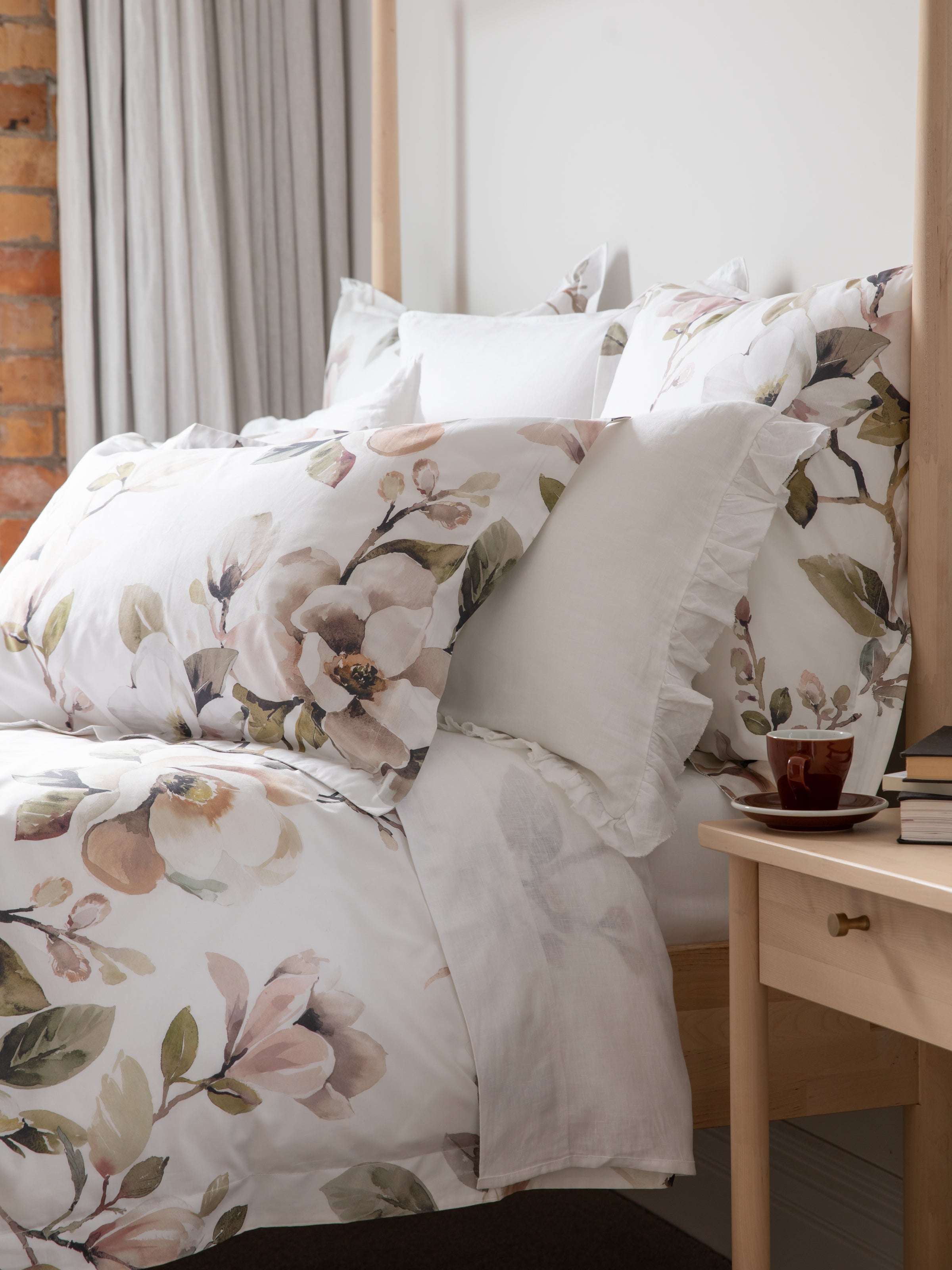 Loft Linen Frill Pillowcase Set | White-5