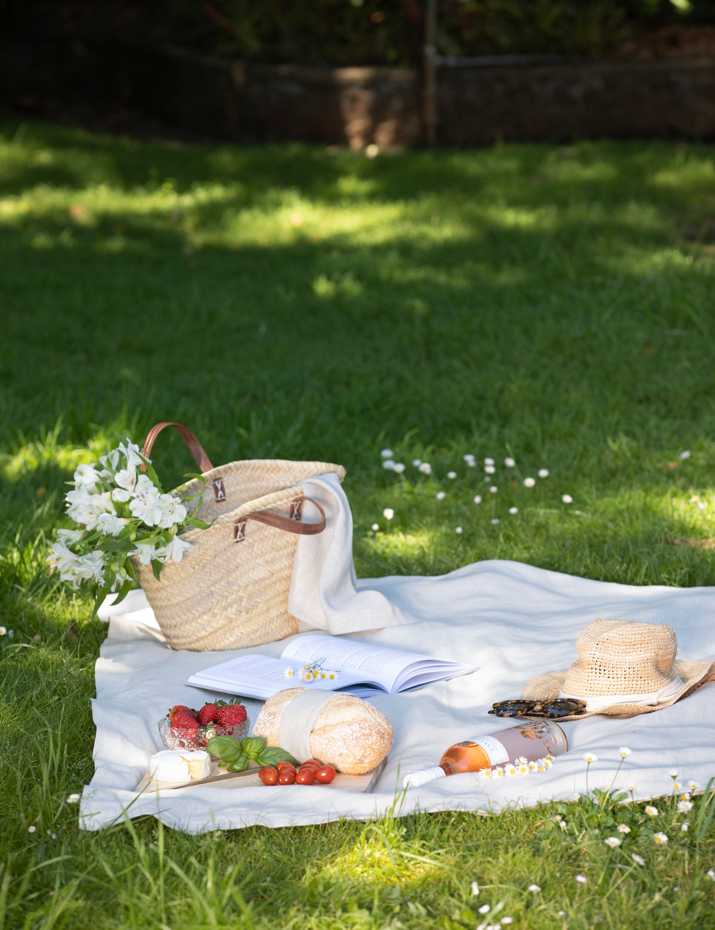 Loft Linen Tablecloth | Natural-2