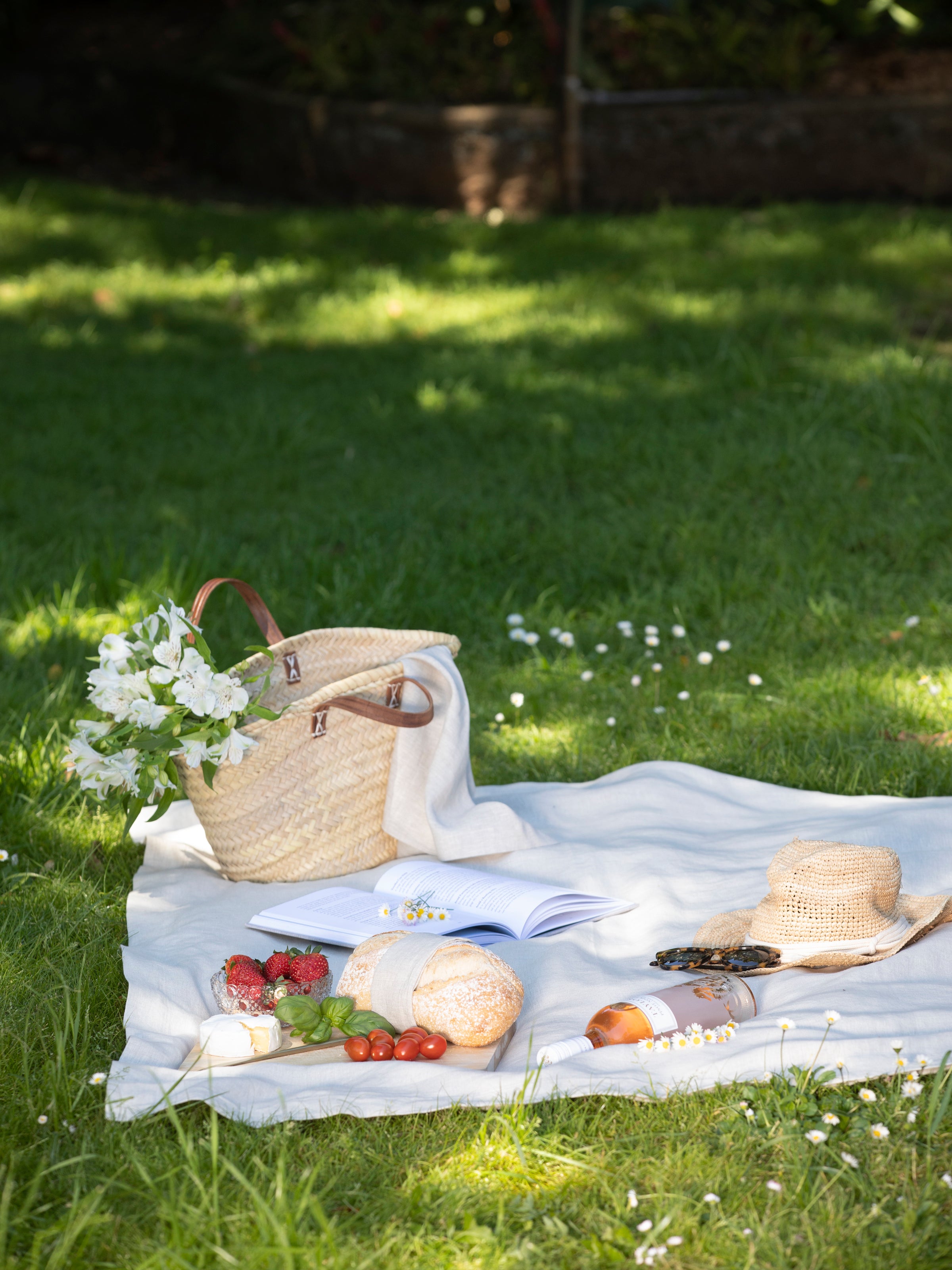 Loft Linen Tablecloth | Natural-2