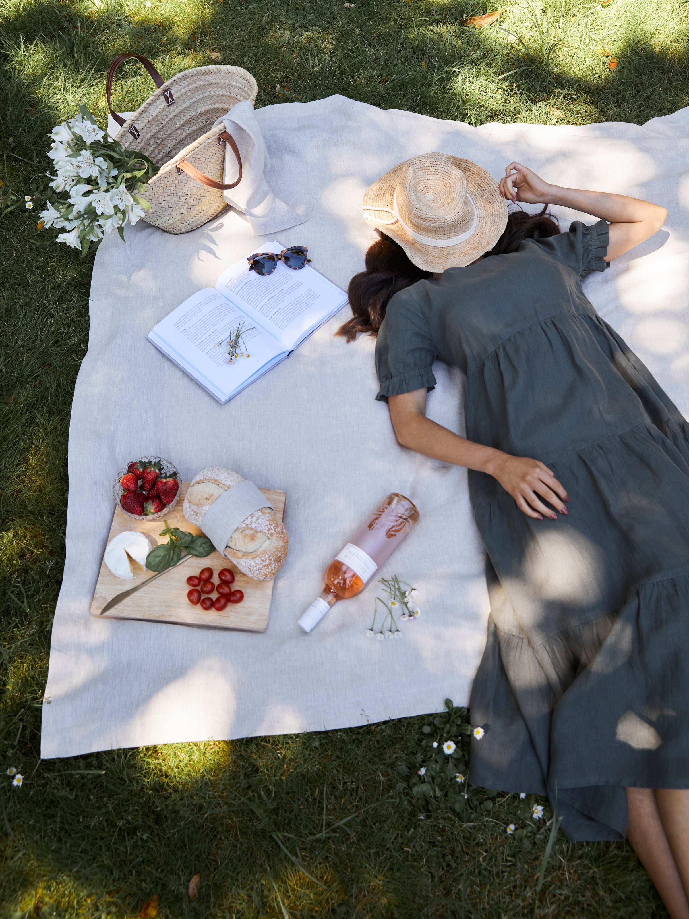 Loft Linen Tablecloth | Natural-3
