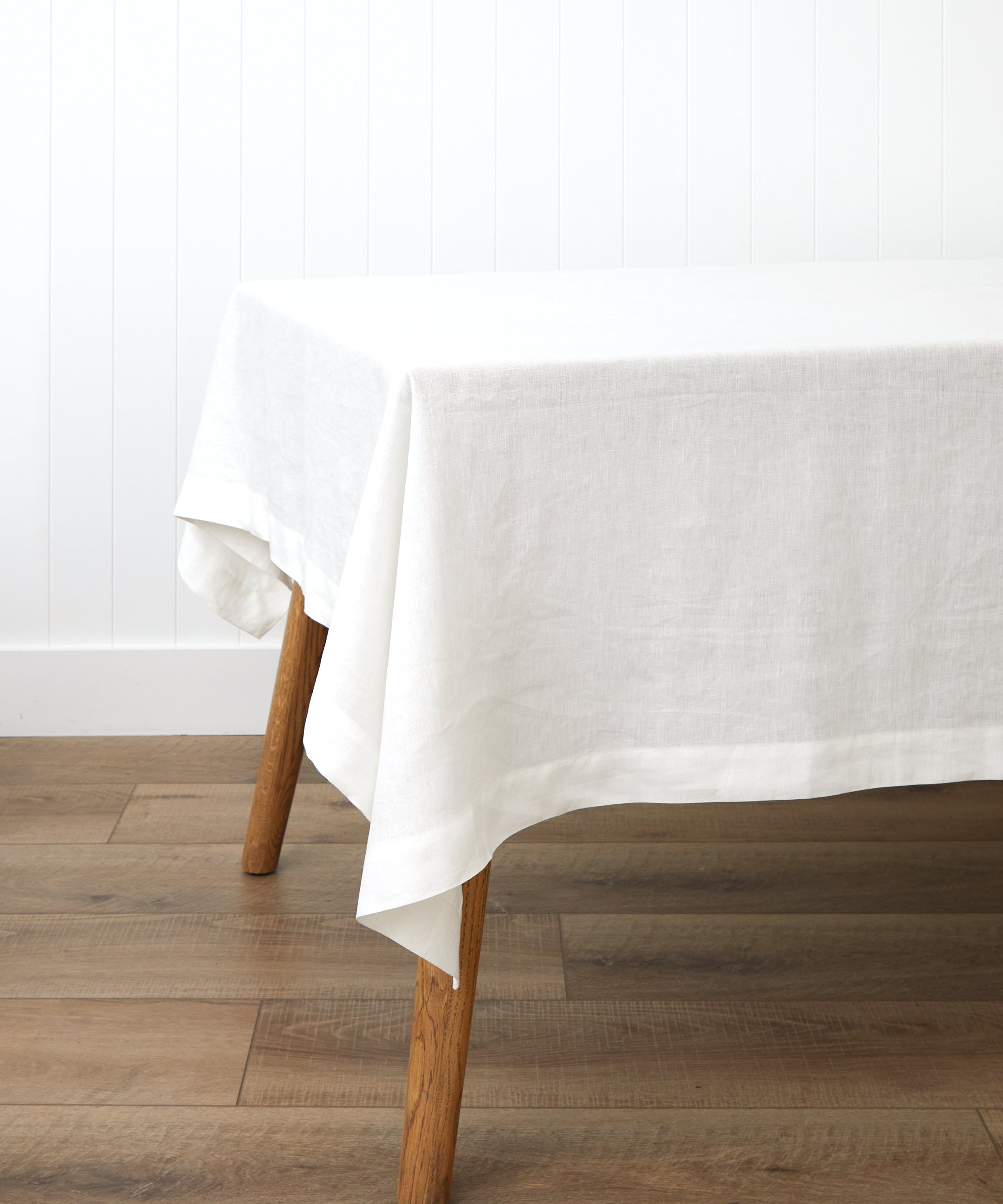 Loft Linen Tablecloth | White-1