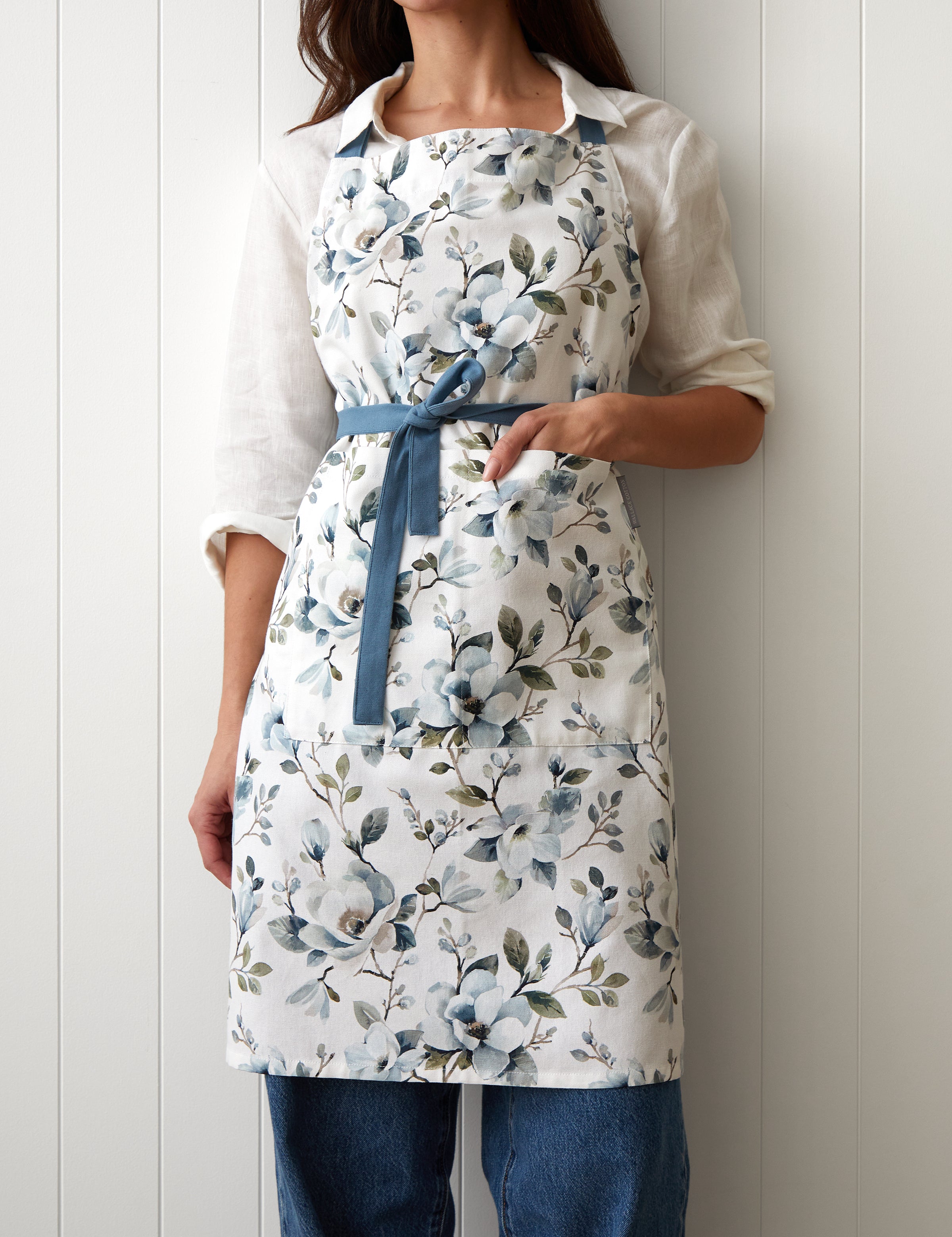 Magalie Everyday Apron | Blue Floral-1