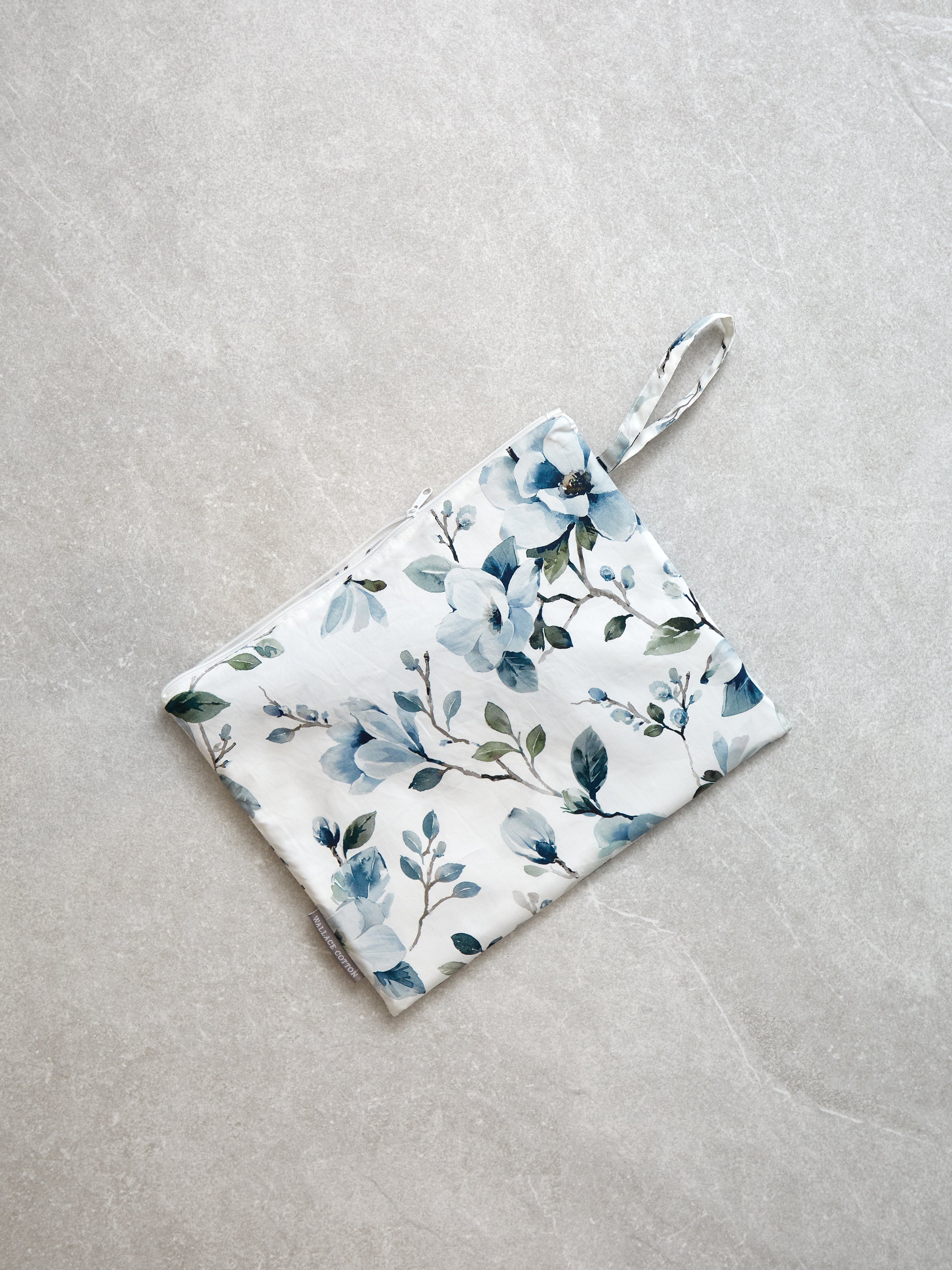 Magalie Wet Bag | Blue Floral-1