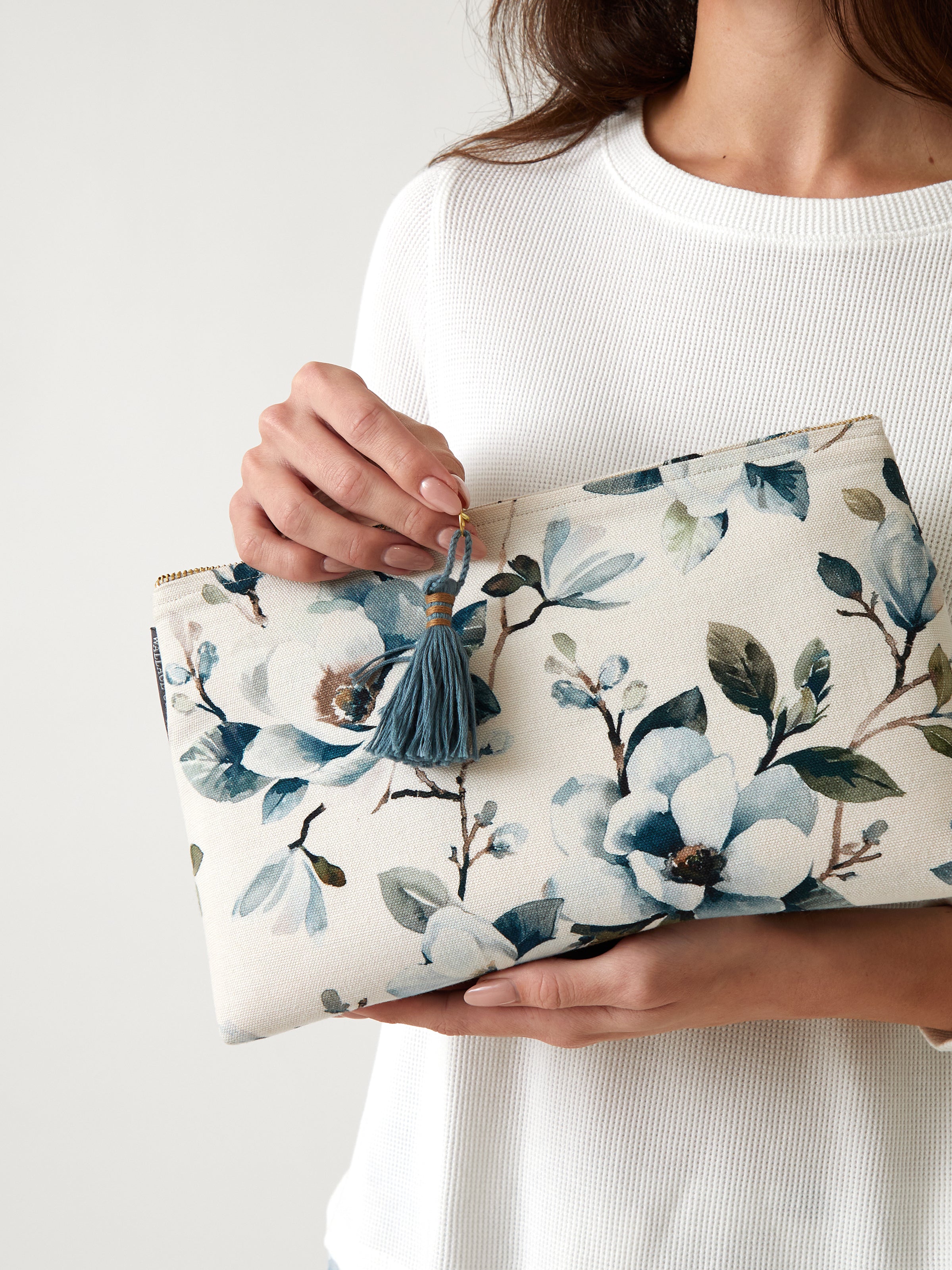 Magnolia Large Bath Bag | Blue Floral-2
