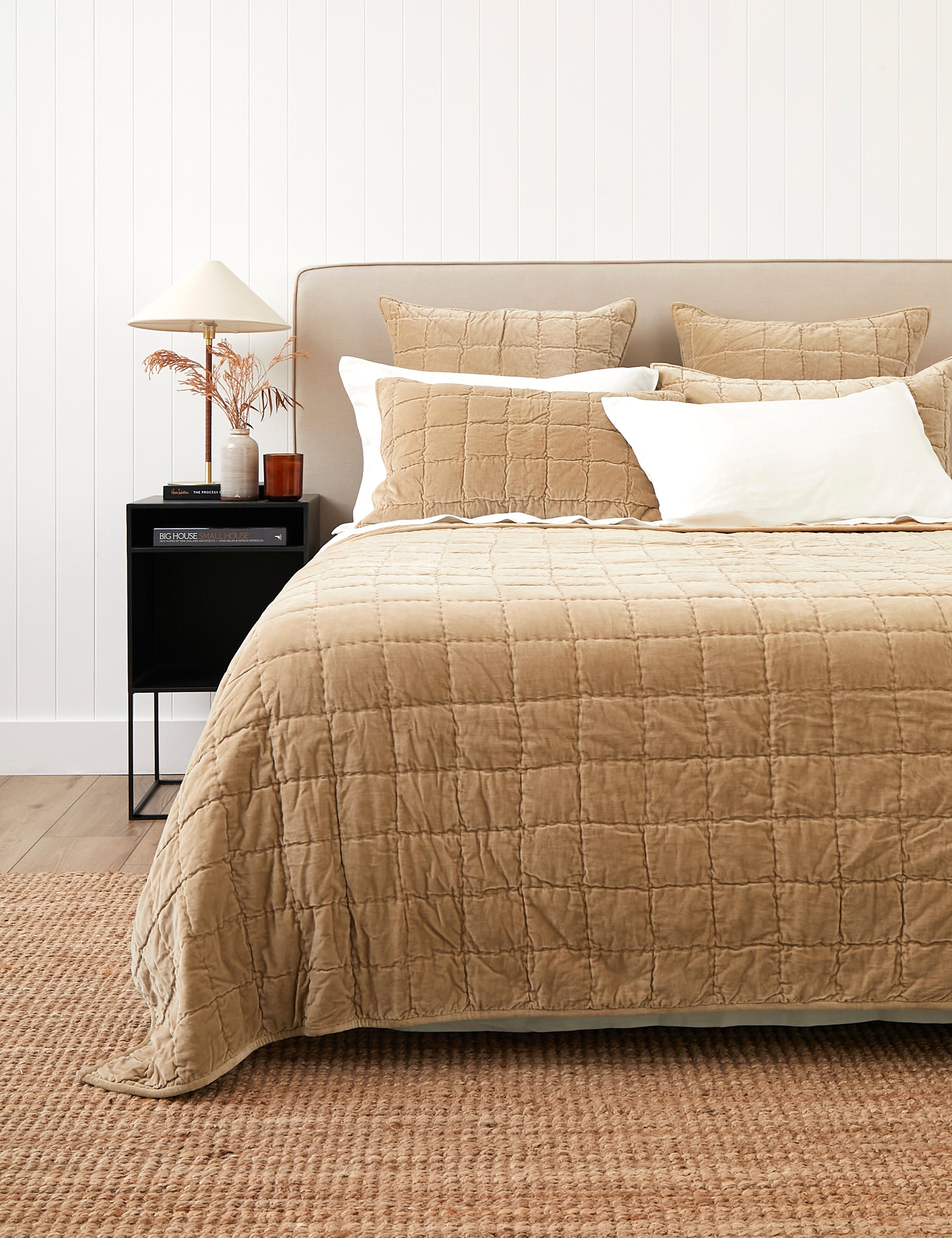 Maison Velvet Quilt | Caramel-1