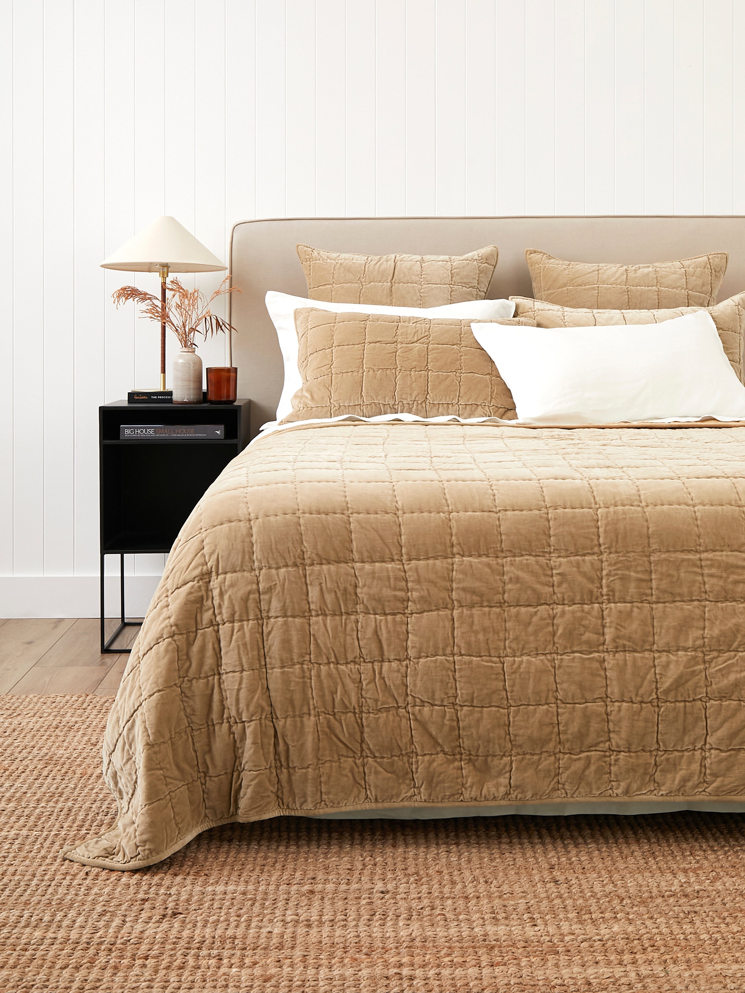 Maison Velvet Quilt | Caramel-1