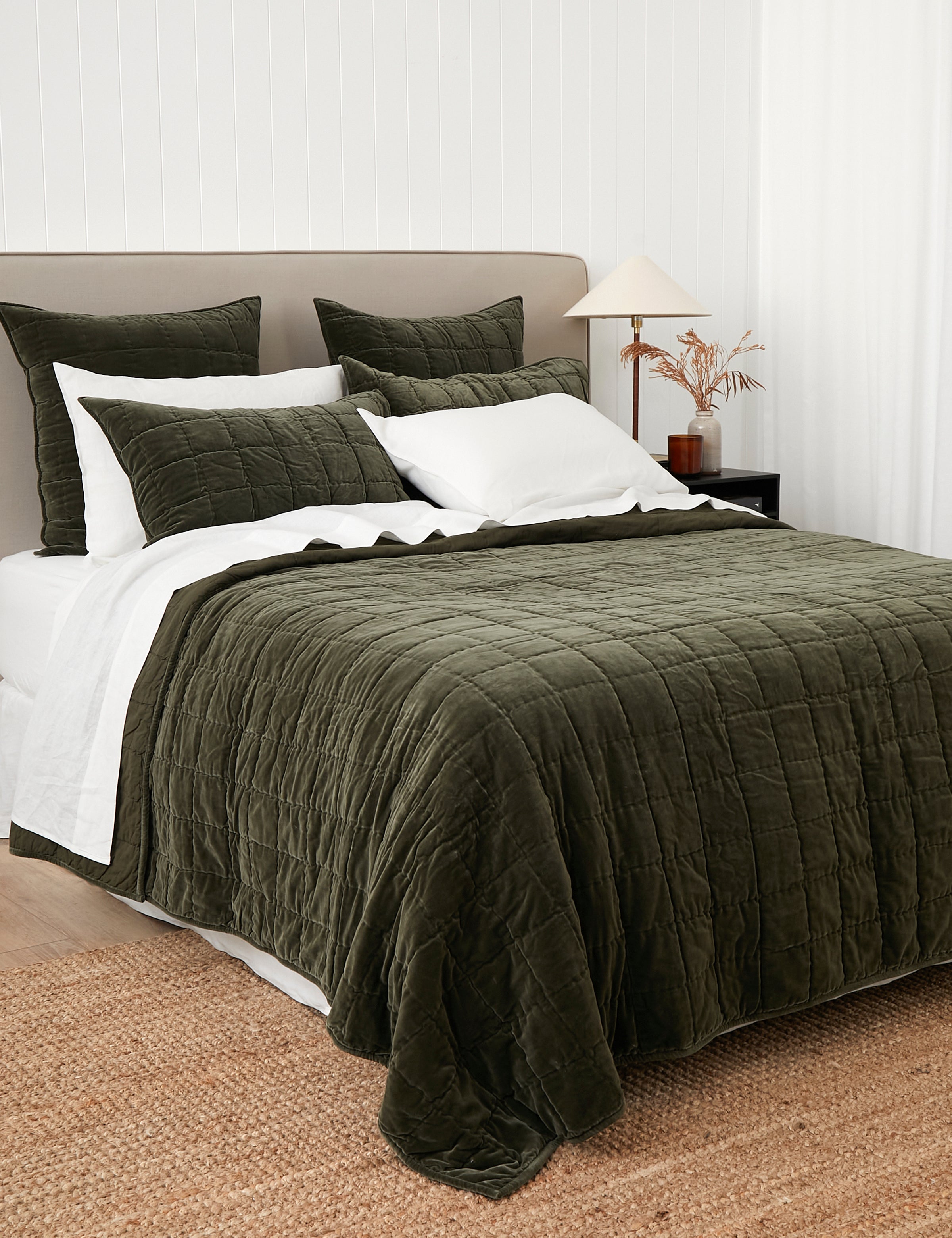 Maison Velvet Quilt | Olive-3
