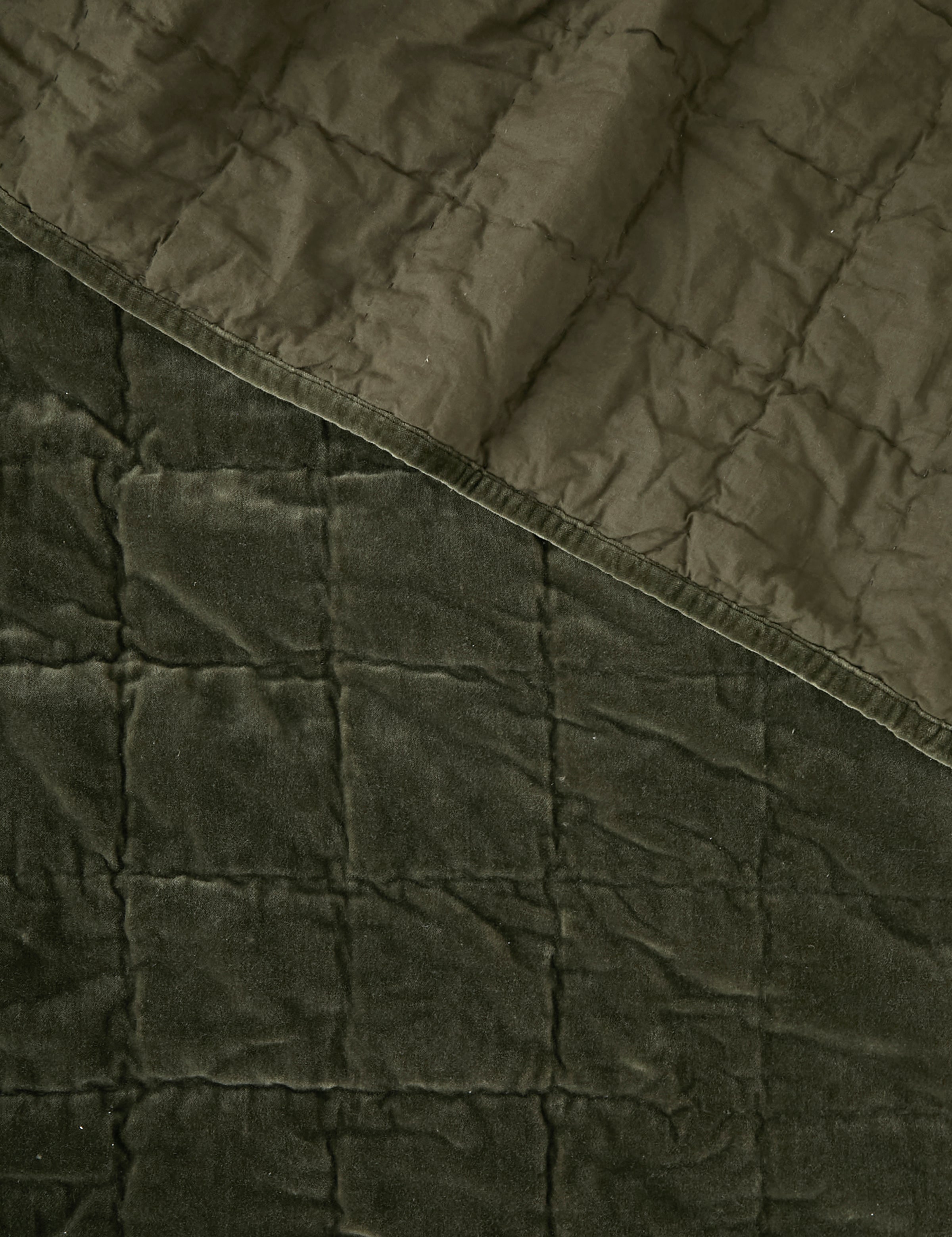 Maison Velvet Quilt | Olive-4