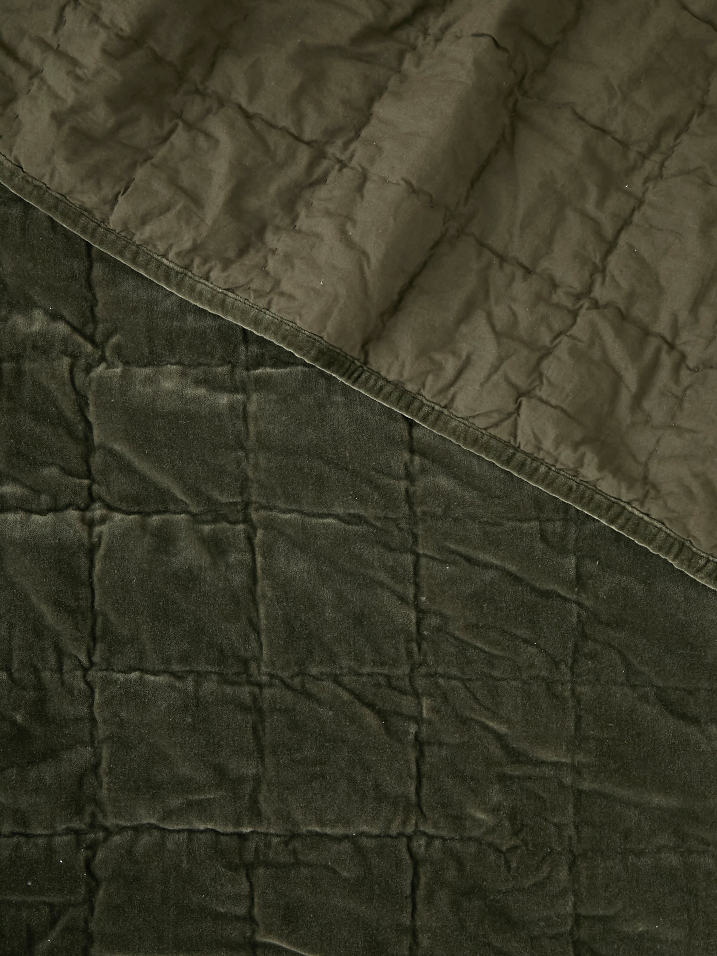 Maison Velvet Quilt | Olive-4