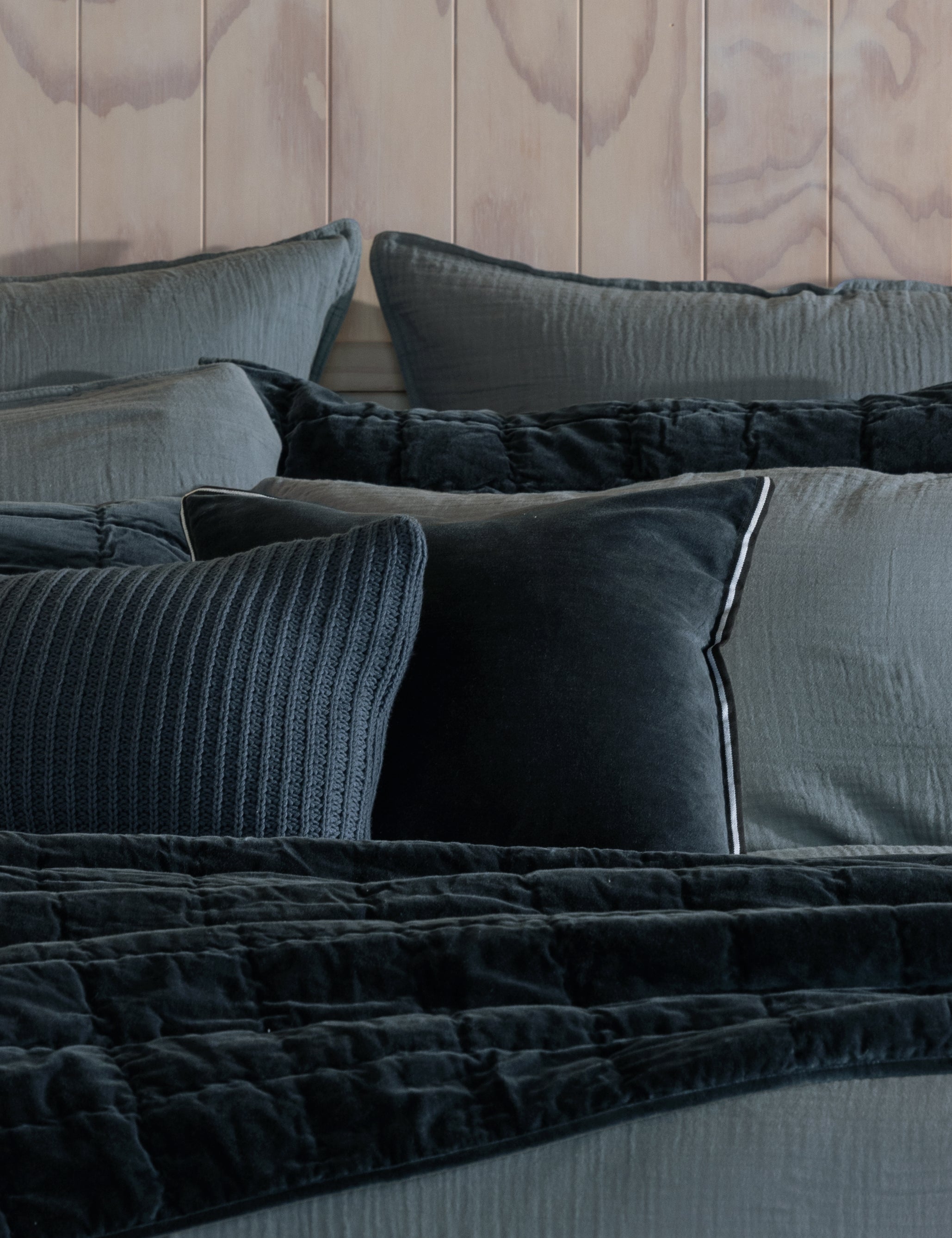 Maison Velvet Square Ribbon Cushion Cover | Midnight-2