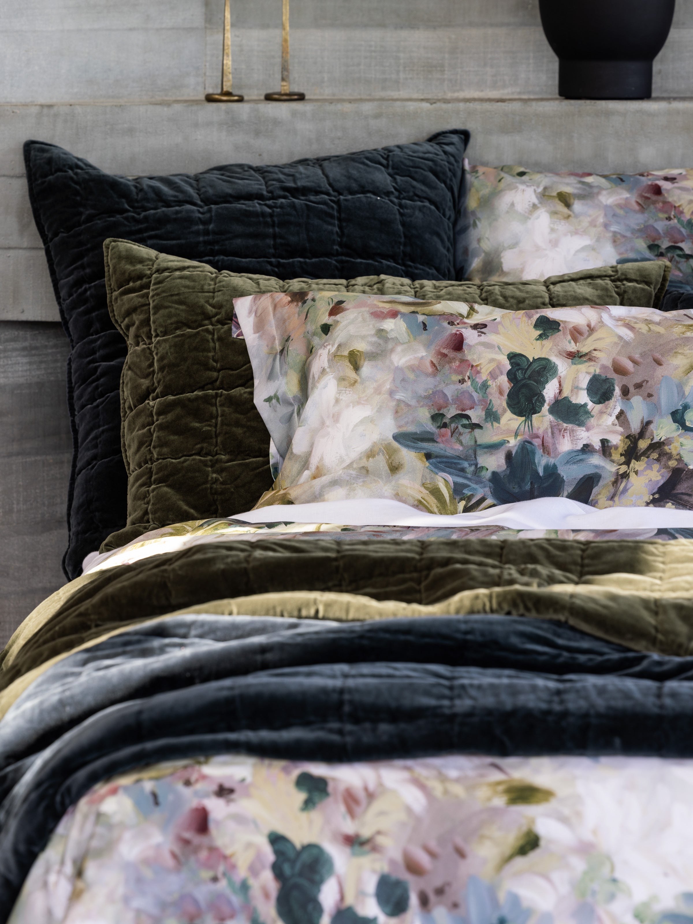 Maison Velvet Standard Pillowcase | Olive-2