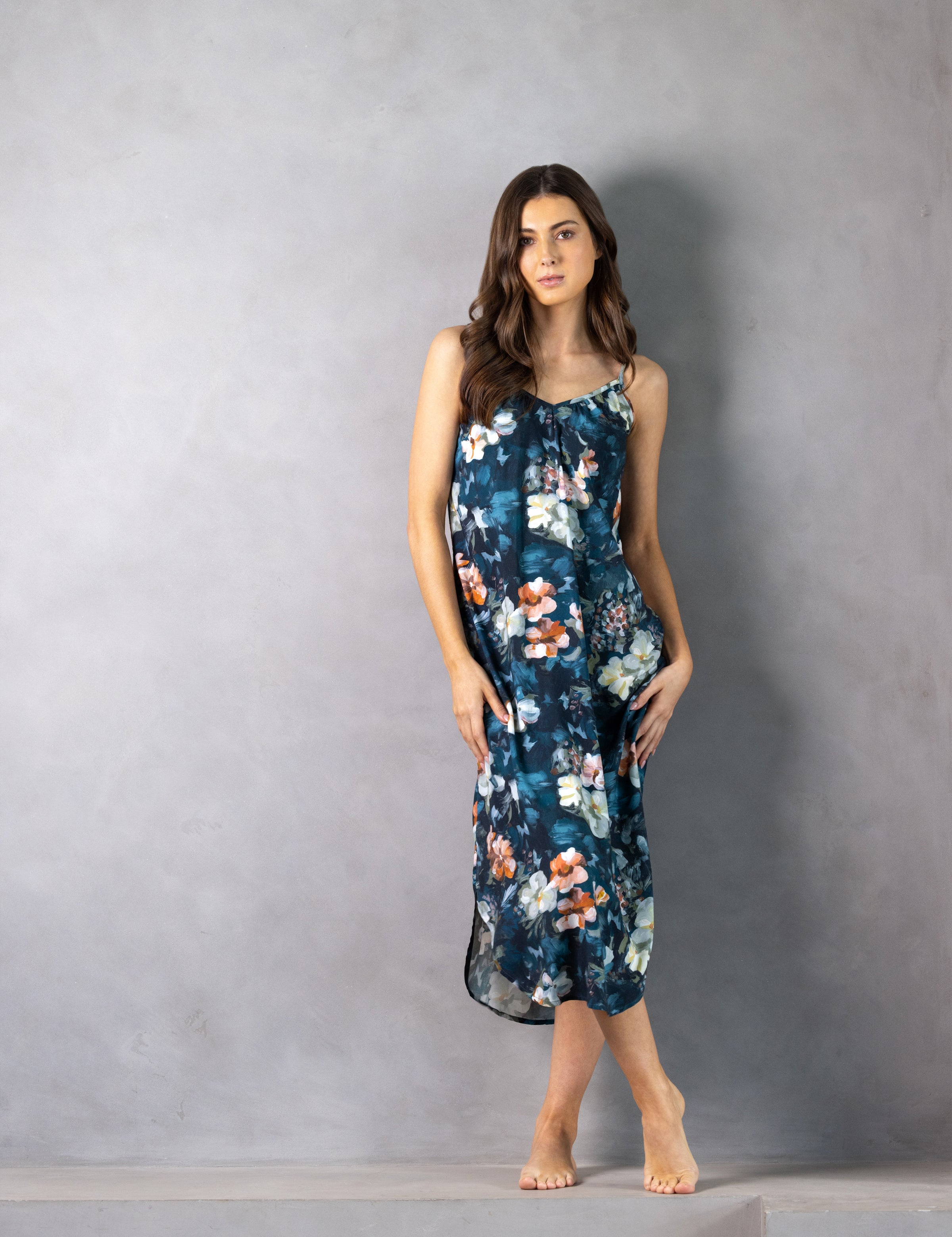 Maud Sherwood Nightie | Navy Floral-3
