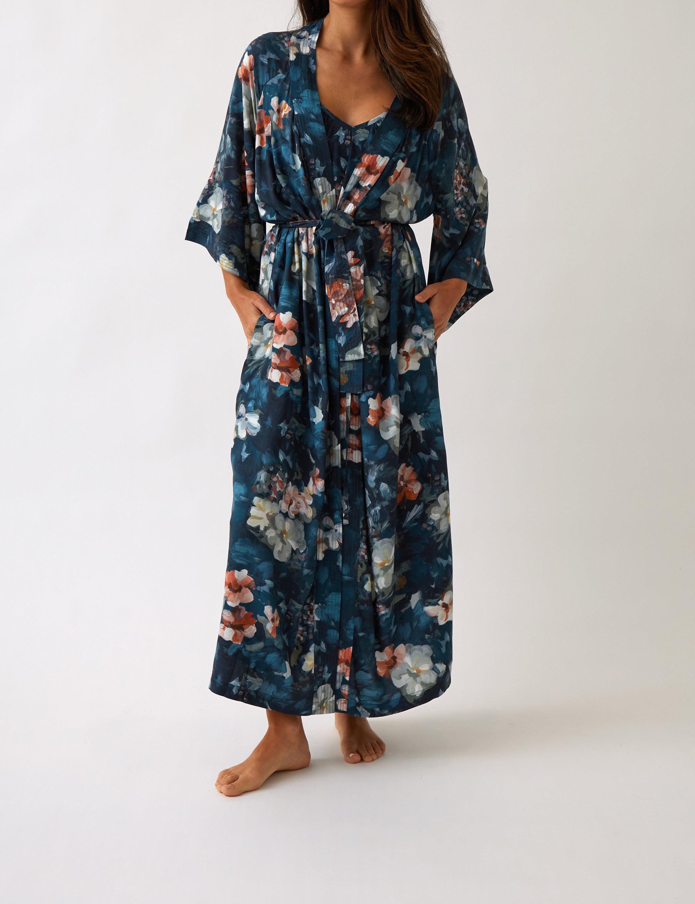 Maud Sherwood Robe | Navy Floral-1