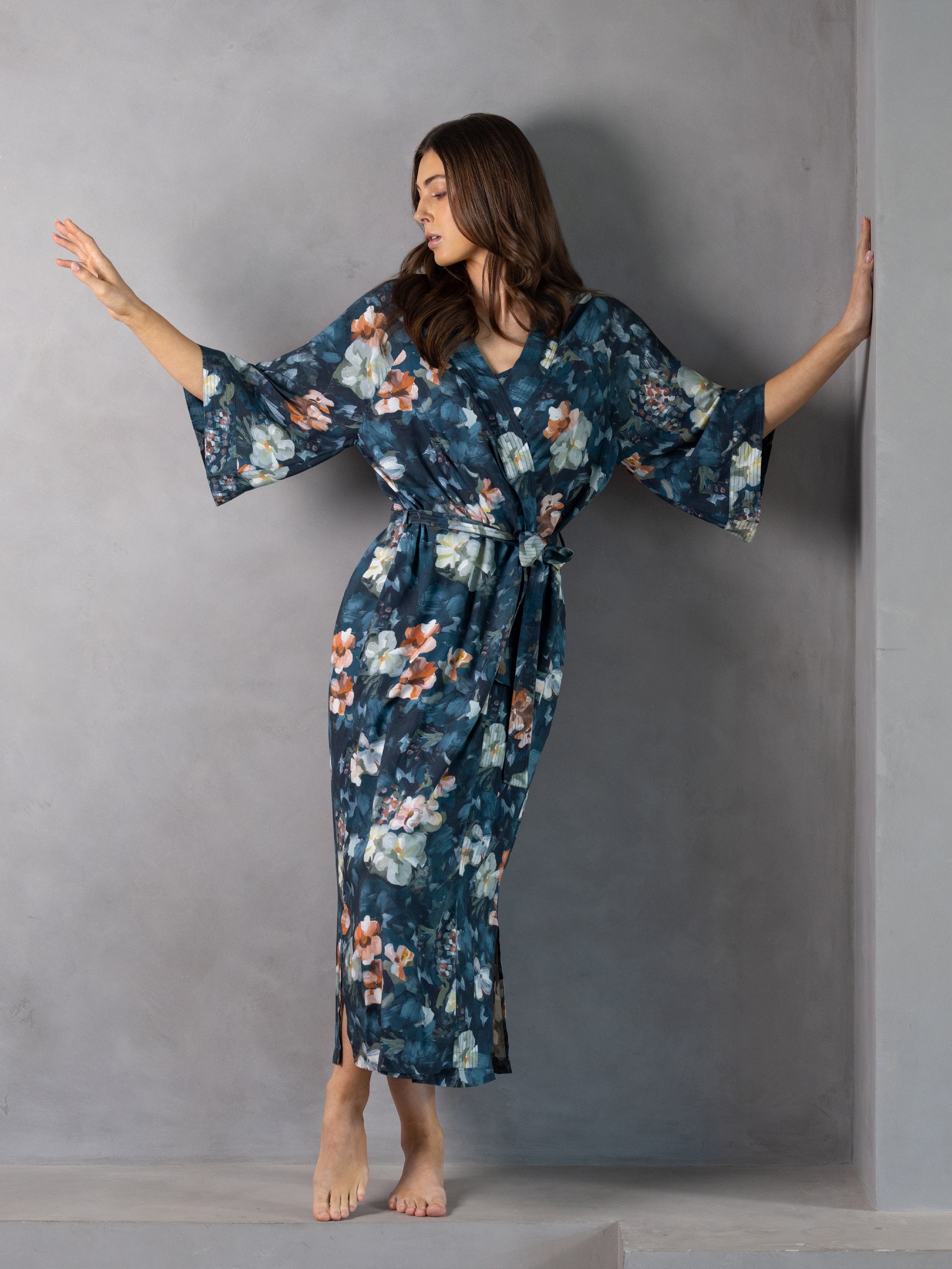 Maud Sherwood Robe | Navy Floral-3