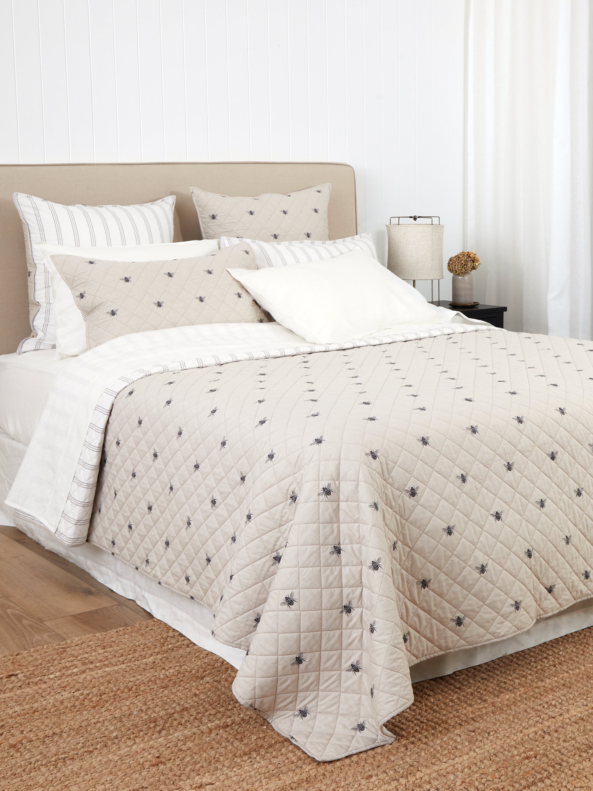 Meant to Bee Quilt | Natural-3