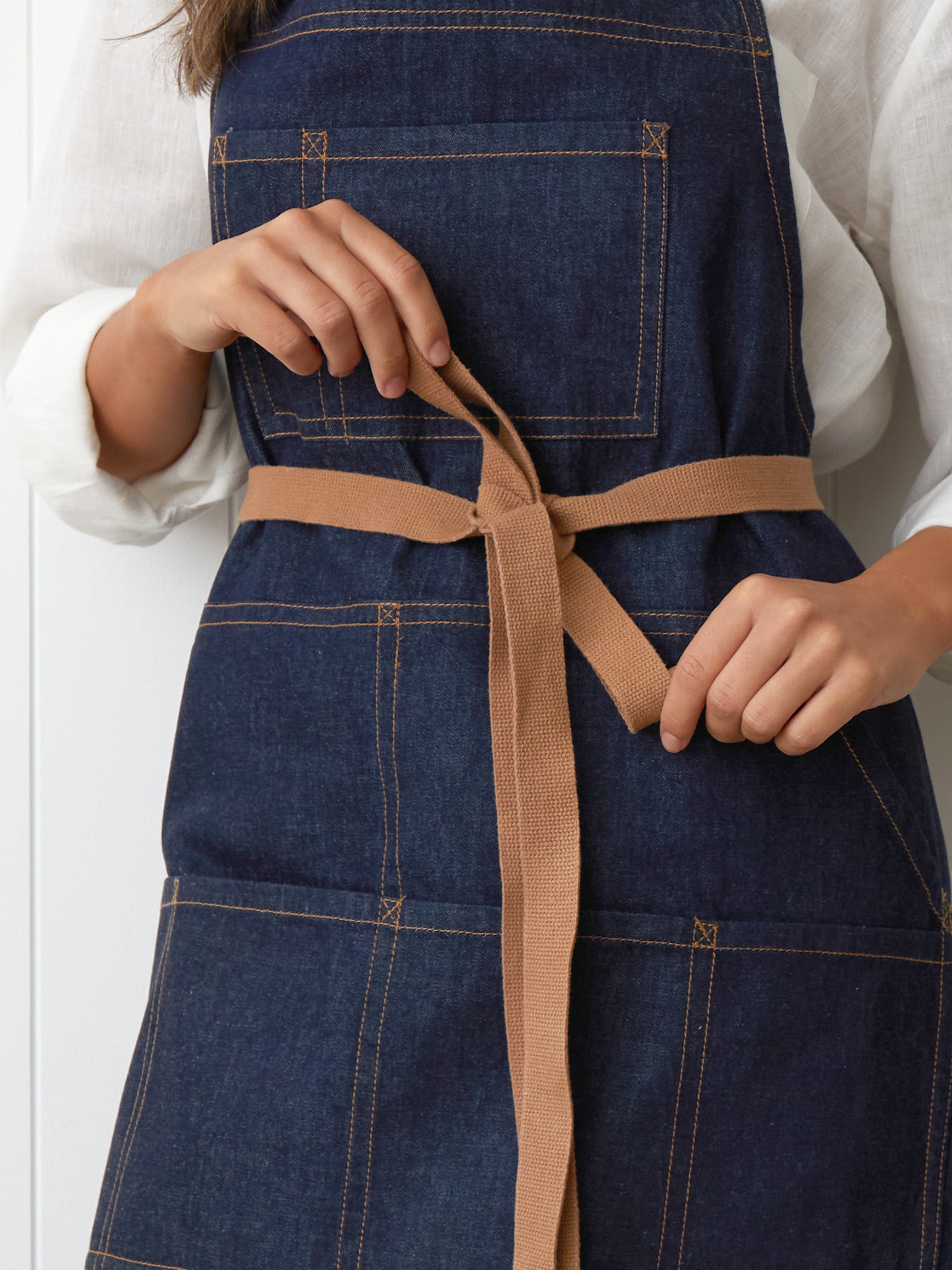 Miles Everyday Apron | Denim-2