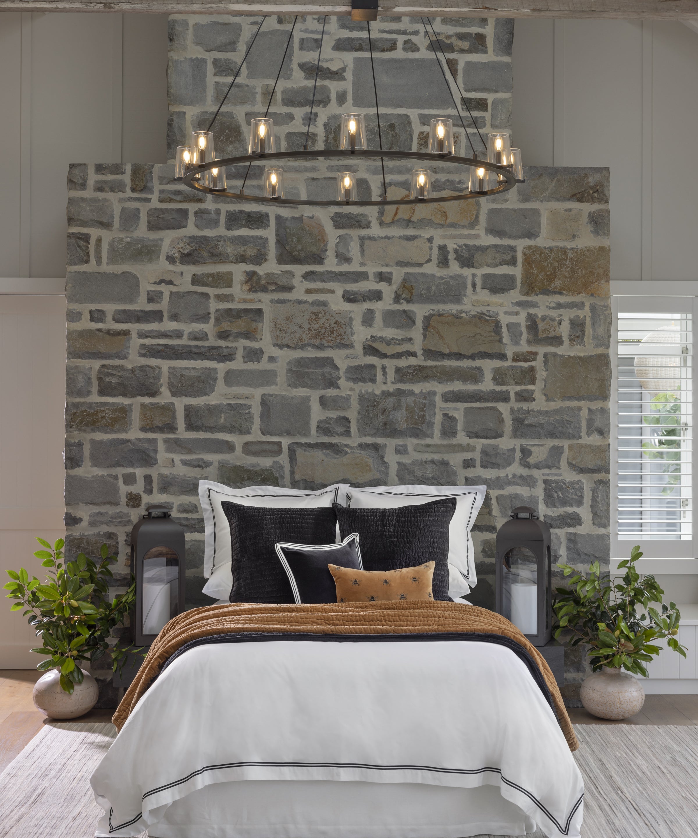 Monarch Duvet Cover Set | Black White-5