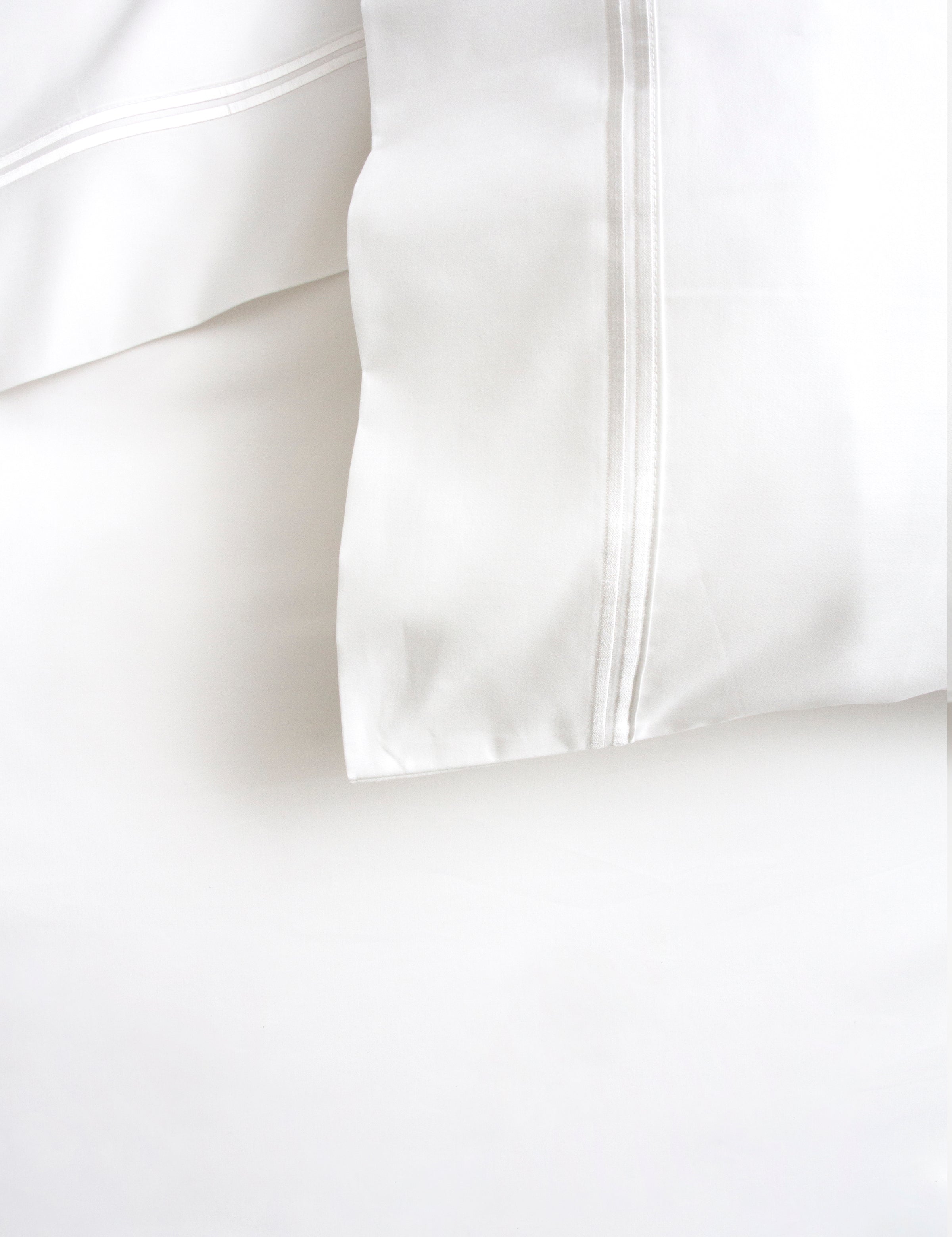 Monarch Flat Embroidery Sheet | White White-2